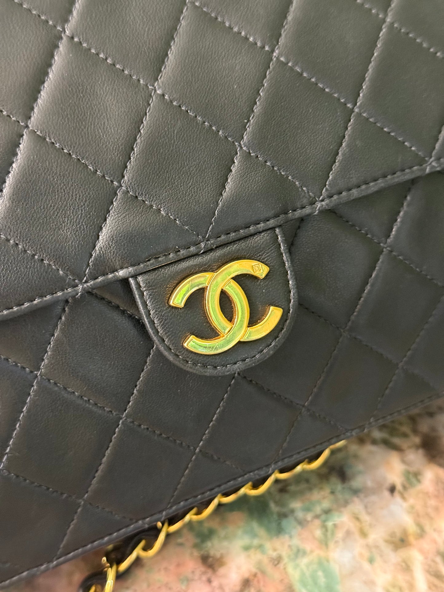 CHANEL BLACK LAMBSKIN SINGLE FLAP SHOULDER BAG