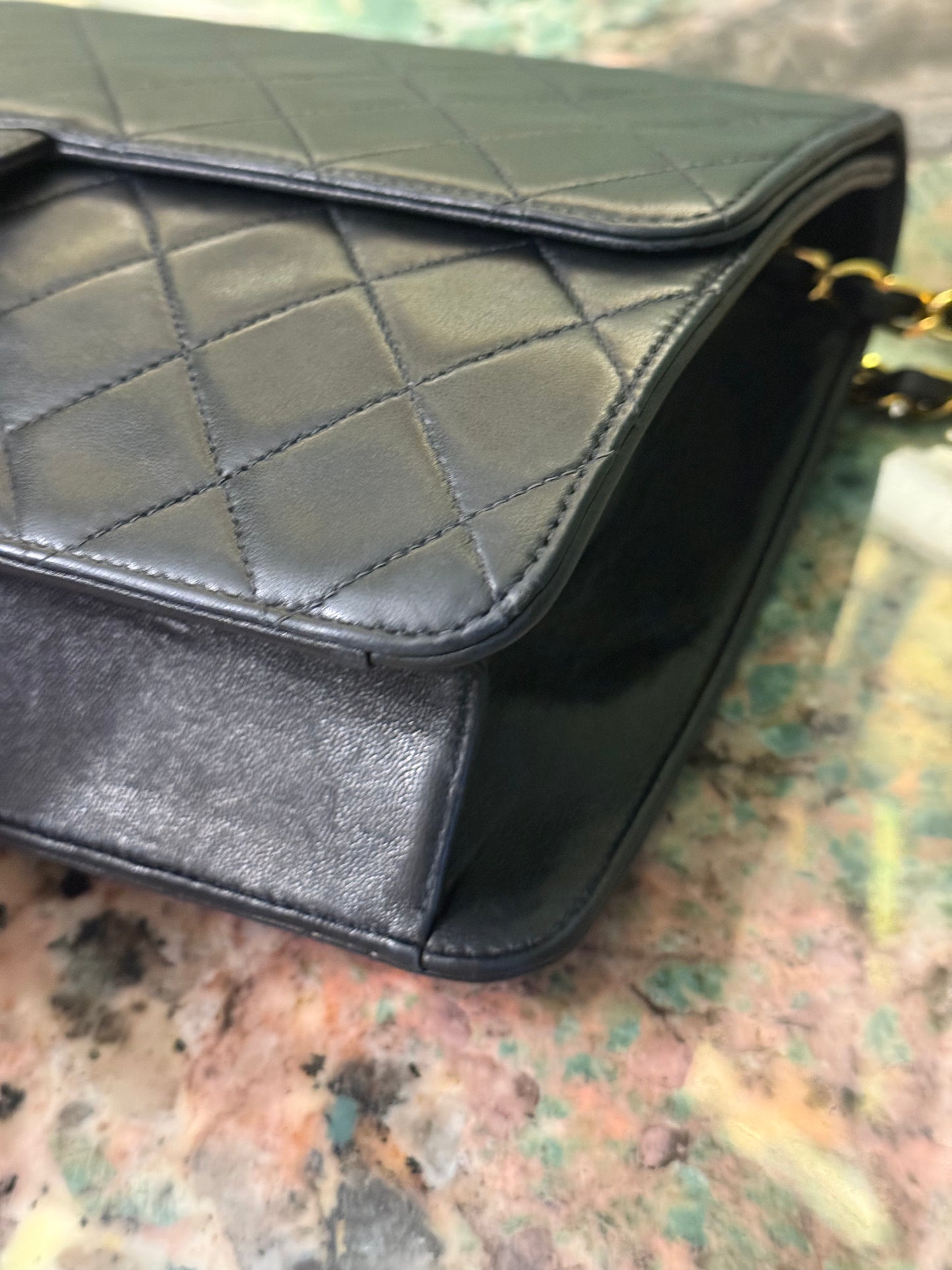 CHANEL BLACK LAMBSKIN SINGLE FLAP SHOULDER BAG