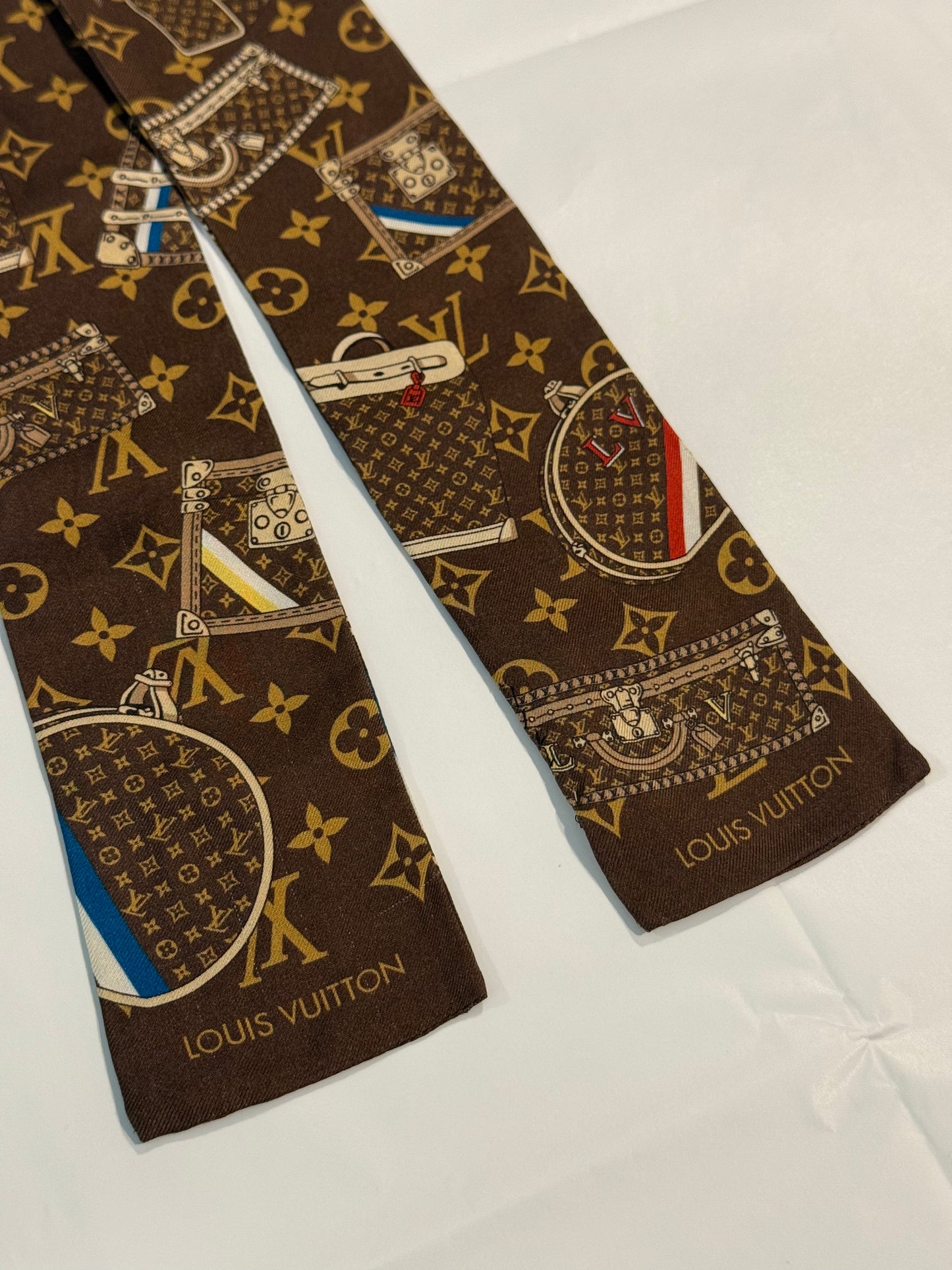 LOUIS VUITTON TRUNK BANDEAU
