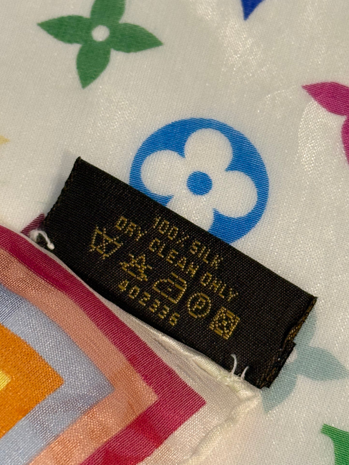 LOUIS VUITTON WHITE MULTICOLOR SMALL SILK SCARF