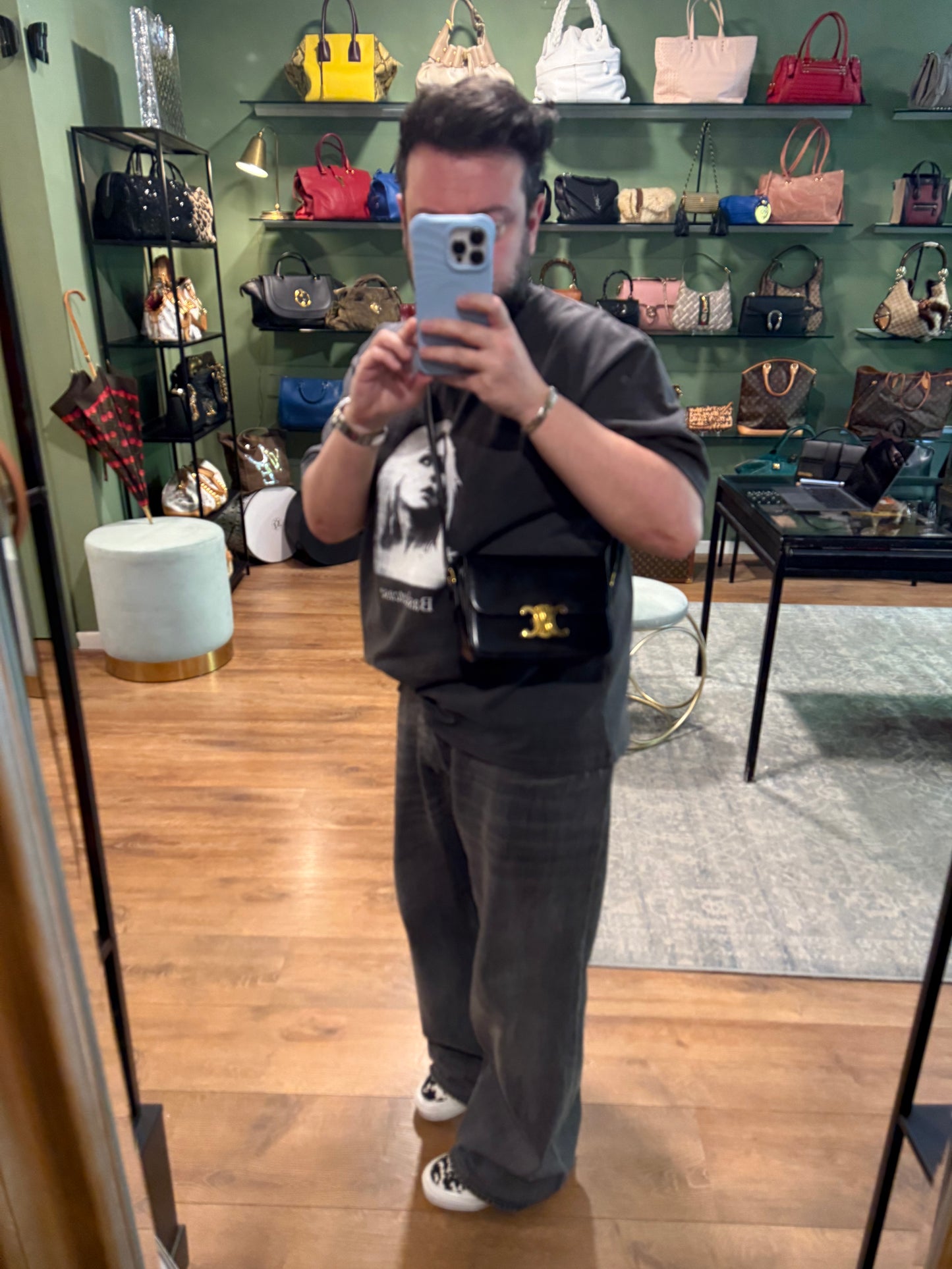 CELINE BLACK TEEN TRIOMPHE CORSSBODY BAG
