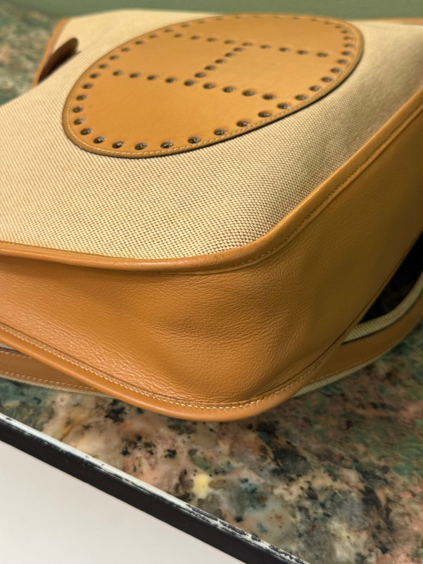HERMÈS BEIGE TOILE EVELYNE CROSSBODY BAG