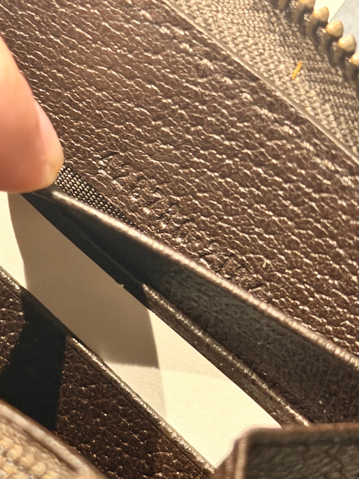GUCCI DARK BROWN MARMONT LONG ZIPPY WALLET