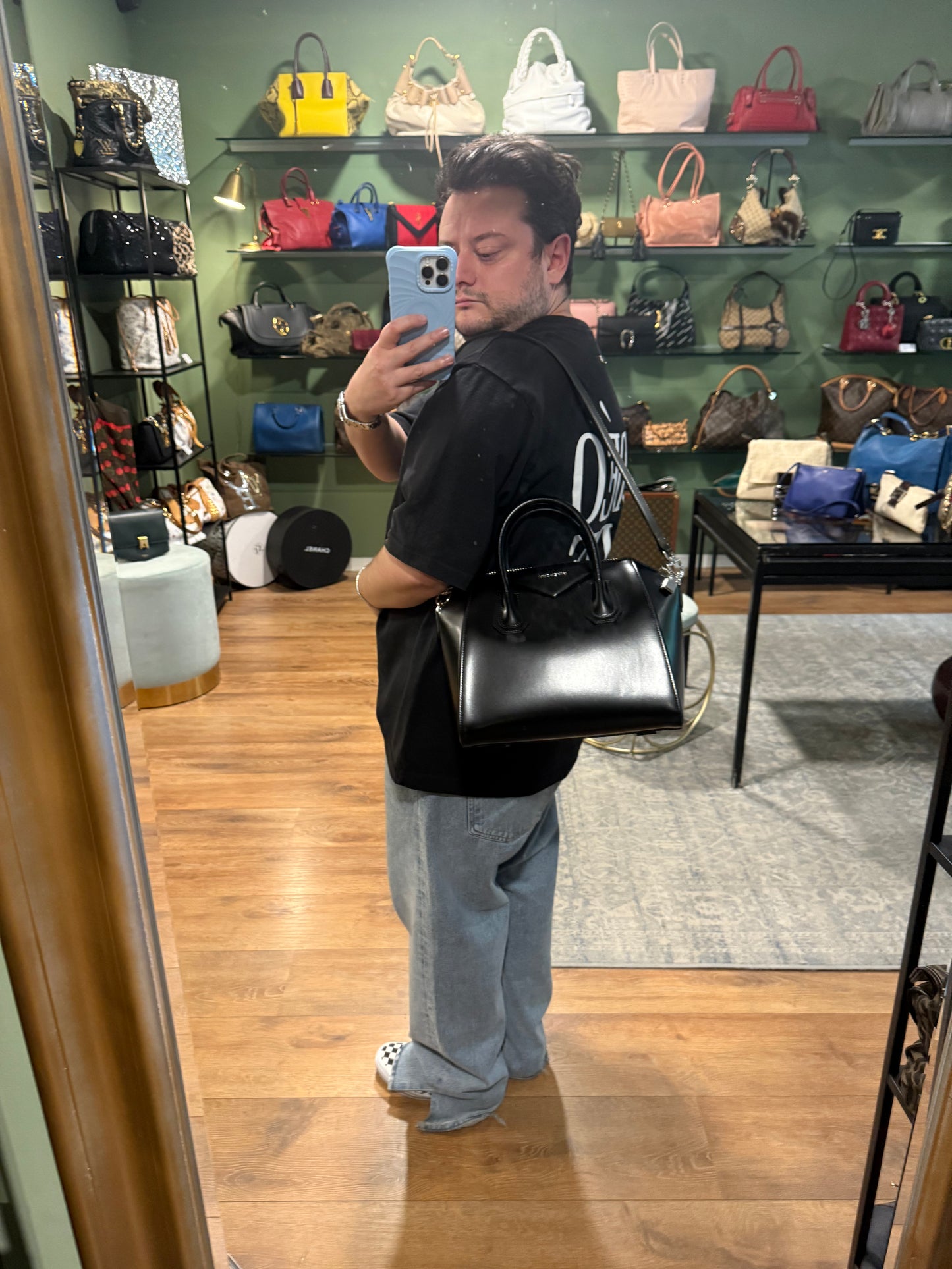 GIVENCHY BLACK SMALL ANTIGONA HANDBAG