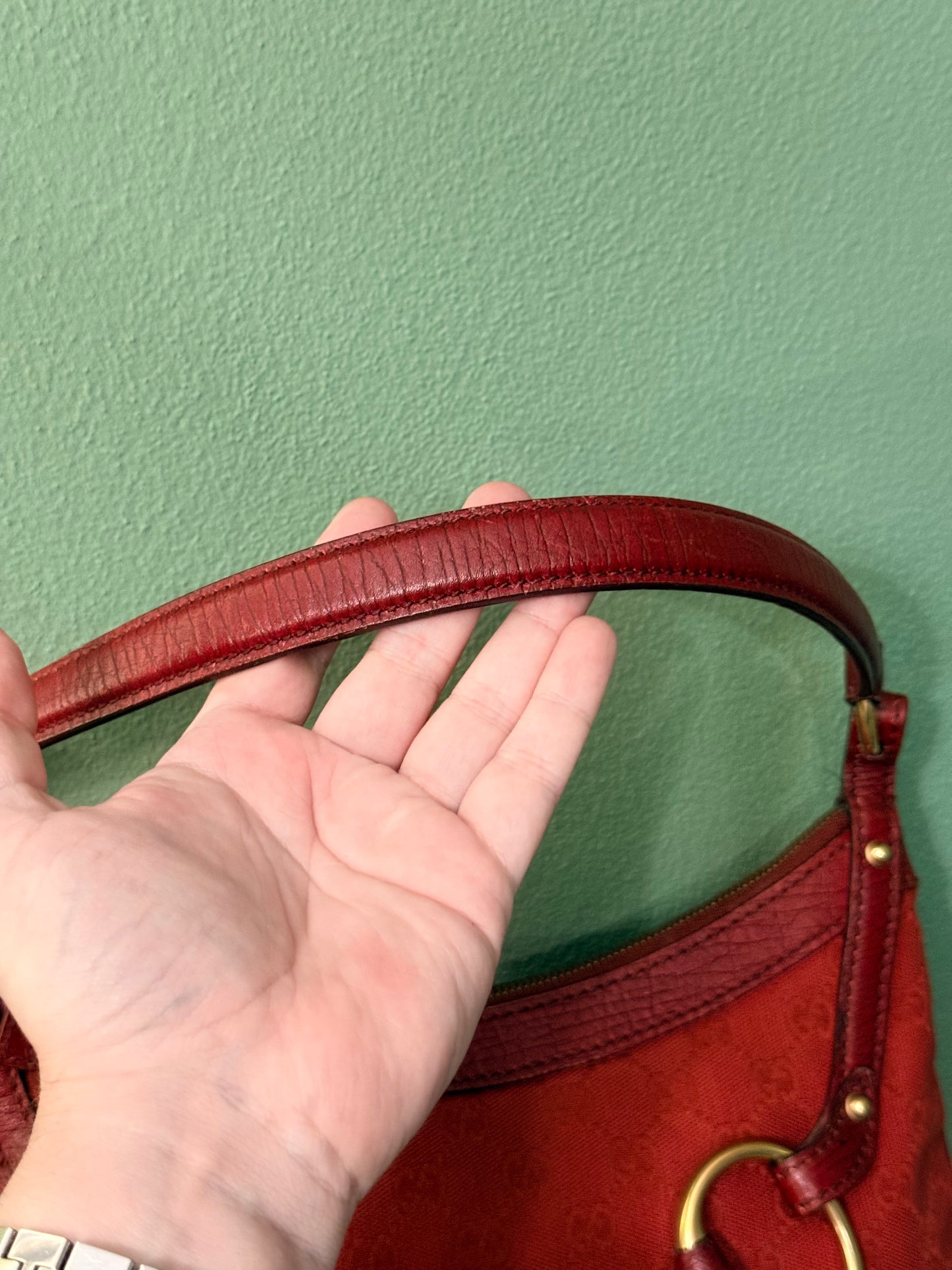 GUCCI RED MONOGRAM HORSEBIT HOBO BAG