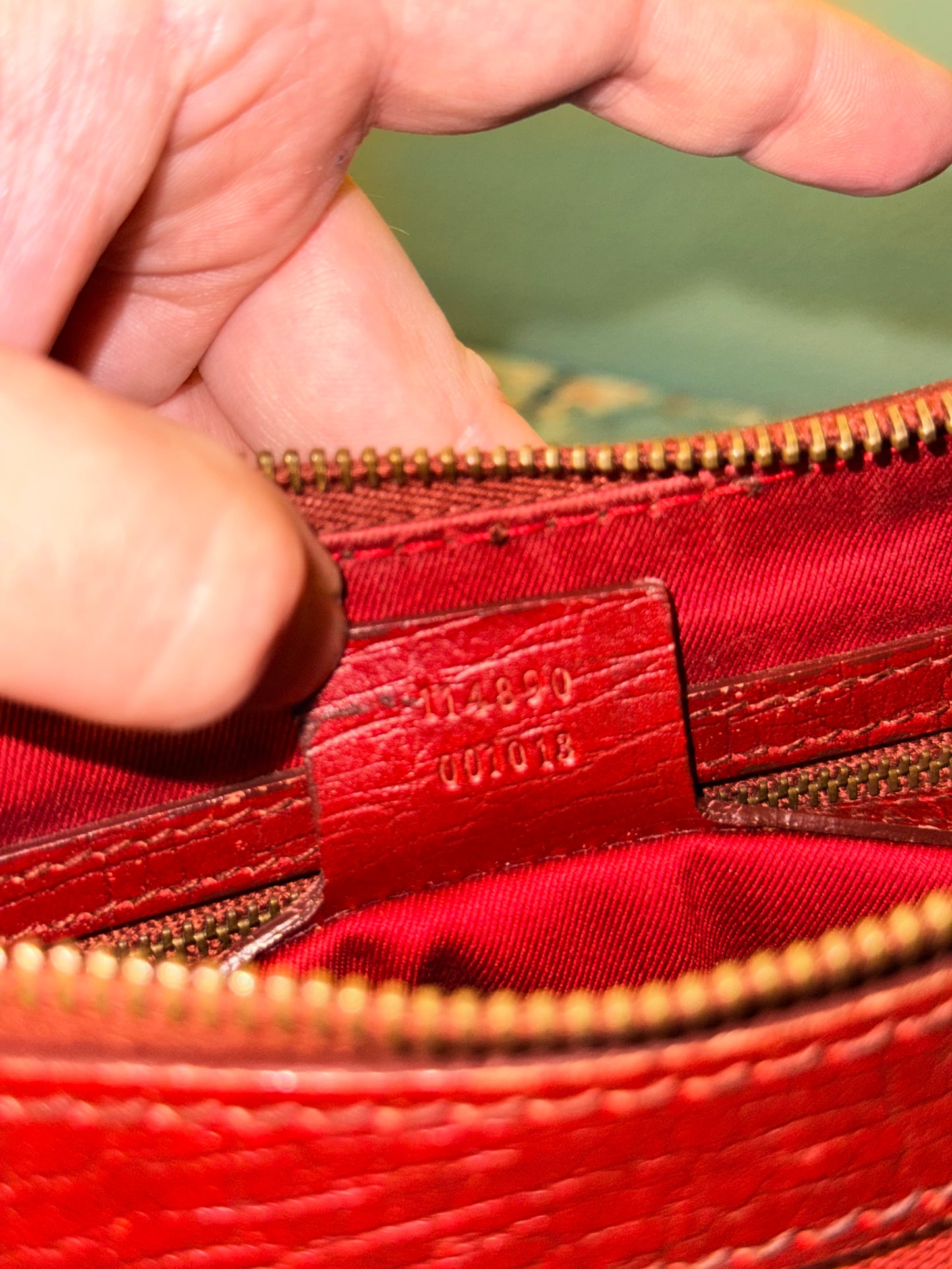 GUCCI RED MONOGRAM HORSEBIT HOBO BAG