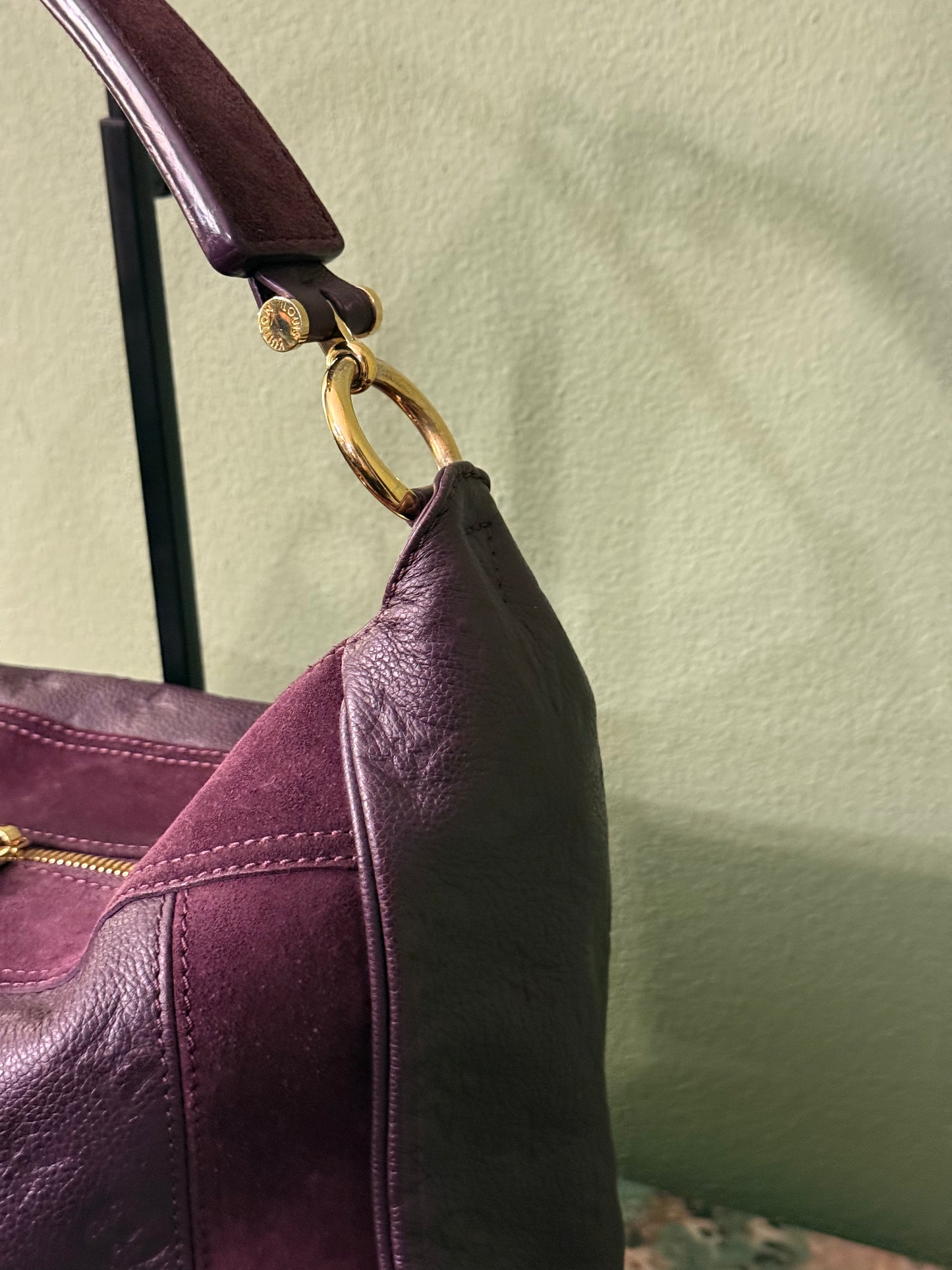 LOUIS VUITTON DARK PURPLE AUDACIEUSE HOBO BAG