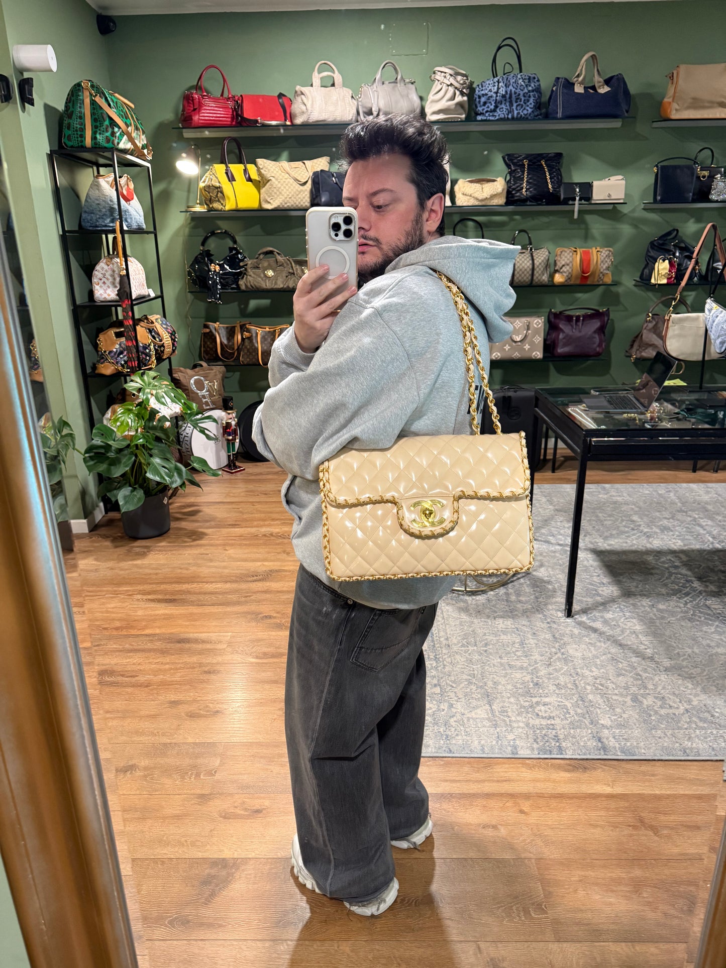 RARE CHANEL CREAM PATENT CHAIN MAXI JUMBO CLASSIC SINGLE FLAP SHOULDER BAG