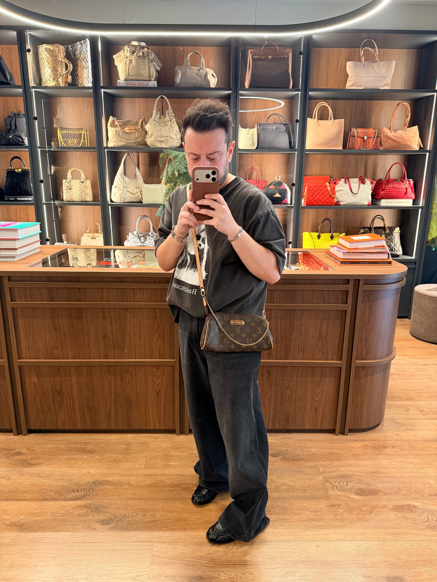 LOUIS VUITTON MONOGRAM EVA CLUTCH SHOULDER BAG