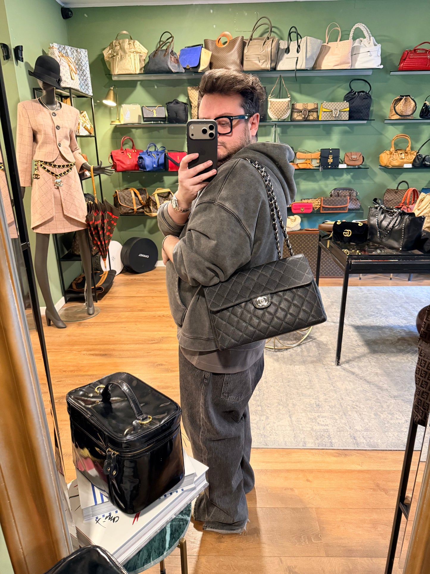 CHANEL BLACK CAVIAR SINGLE FLAP TIMELESS JUMBO SHOULDER BAG