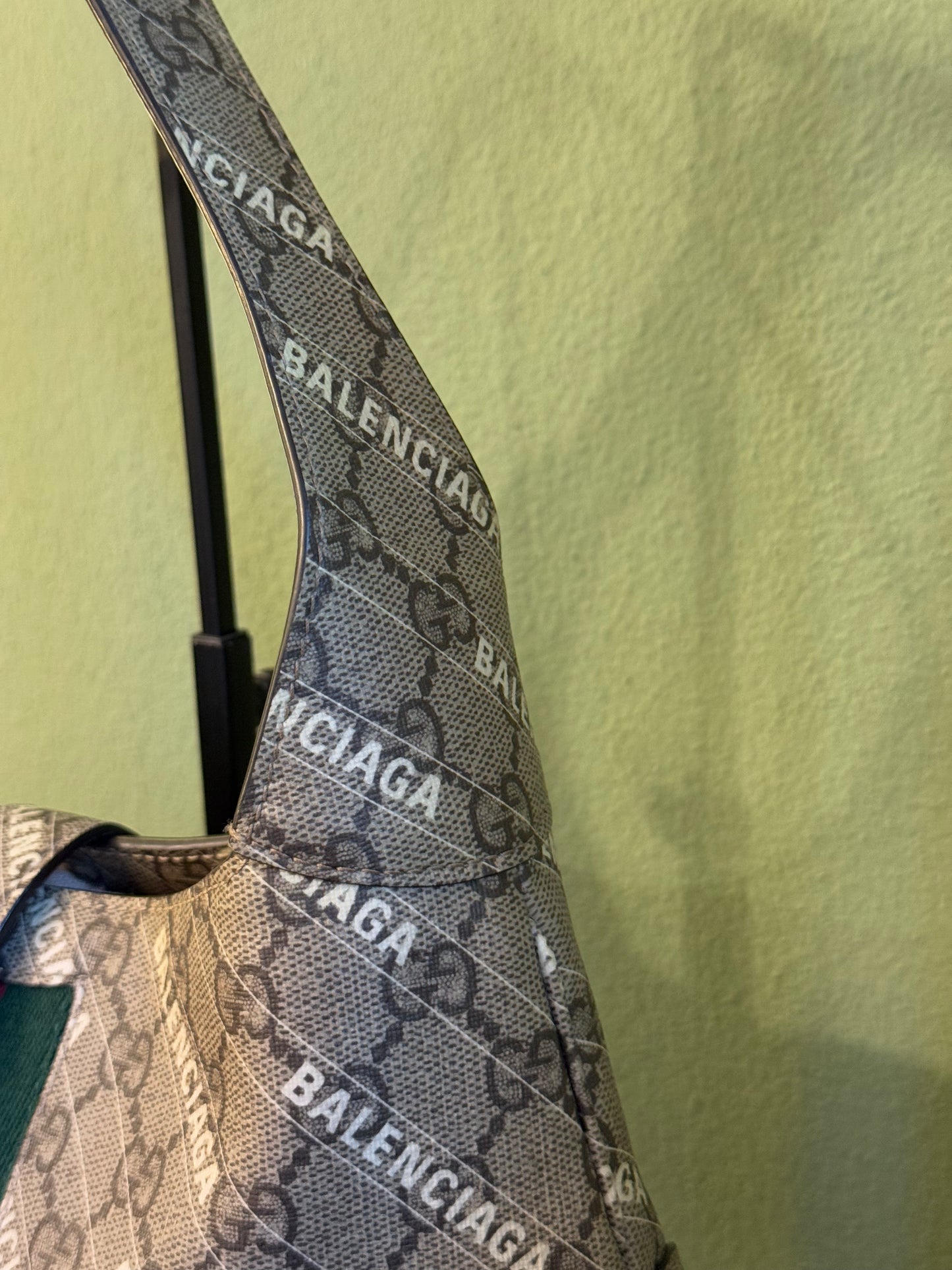 GUCCI X BALENCIAGA GG SUPREME SMALL JACKIE SHOULDER BAG