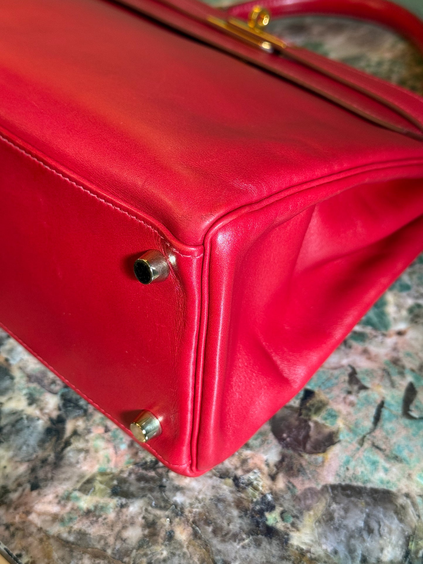 HERMÈS ROUGE VIF TADELAKT KELLY 32 HANDBAG