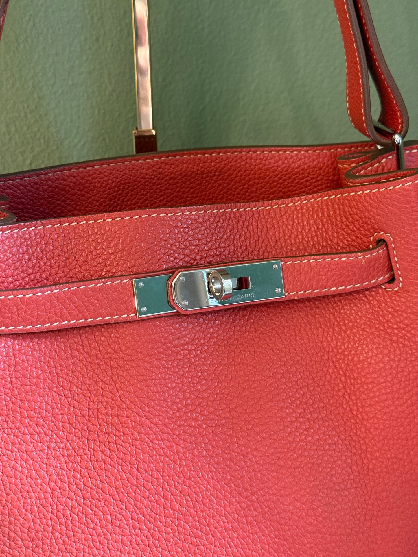 HERMÈS ORANGE TOGO SO KELLY 22 BUCKET SHOULDER BAG