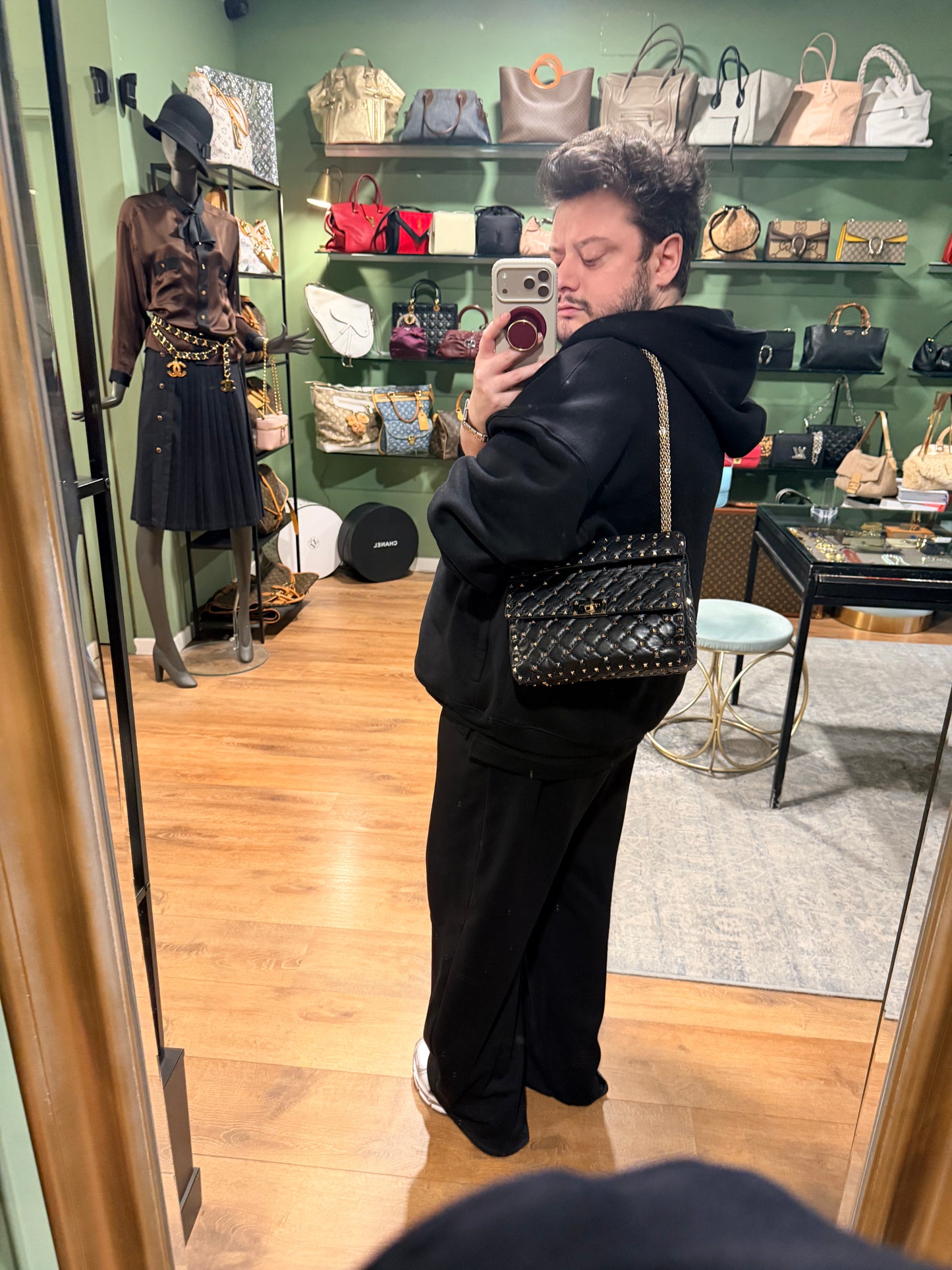 VALENTINO BLACK MEDIUM SPIKE SHOULDER BAG