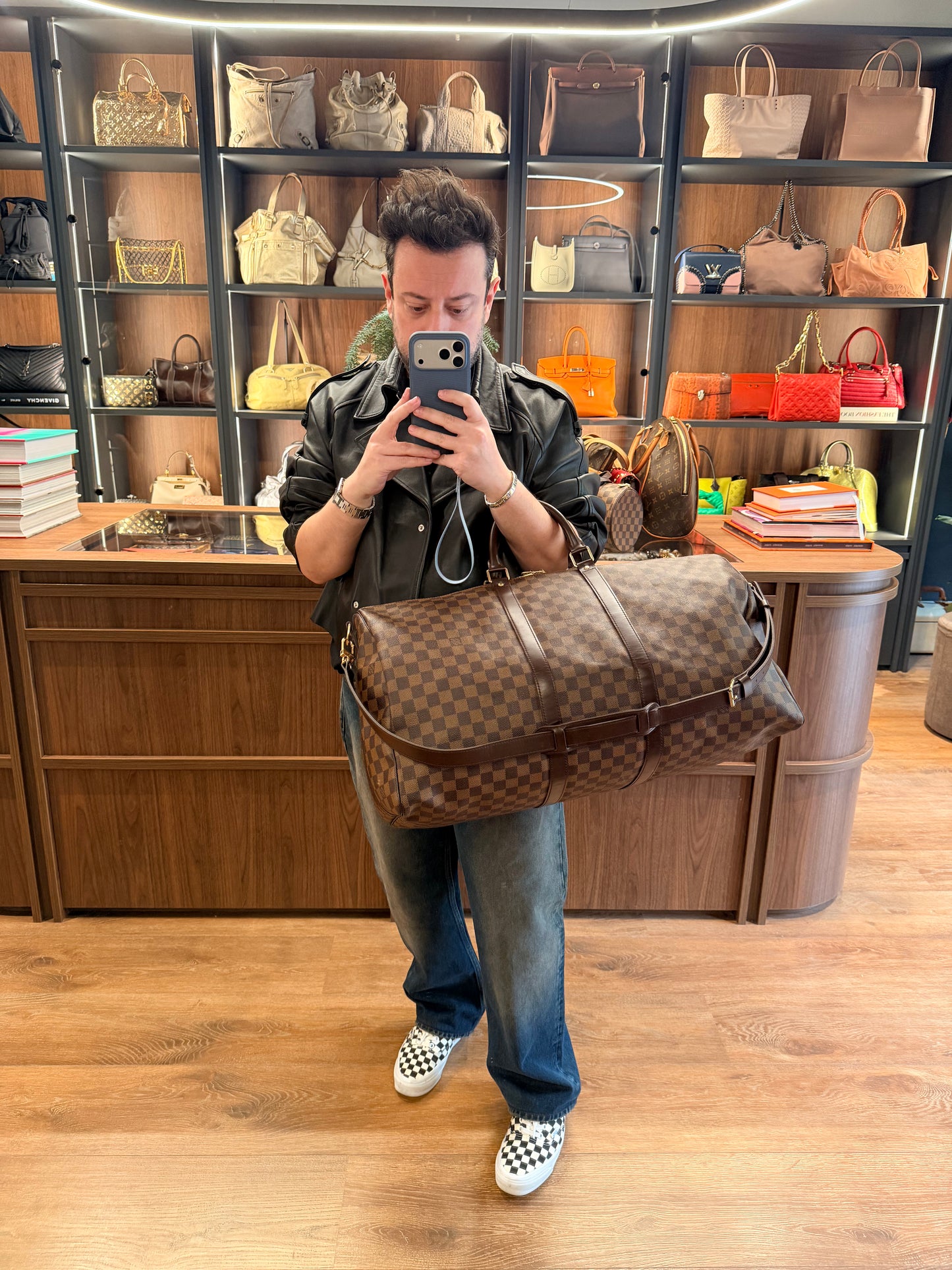LOUIS VUITTON DAMIER EBENE KEEPALL 55 TRAVEL BAG