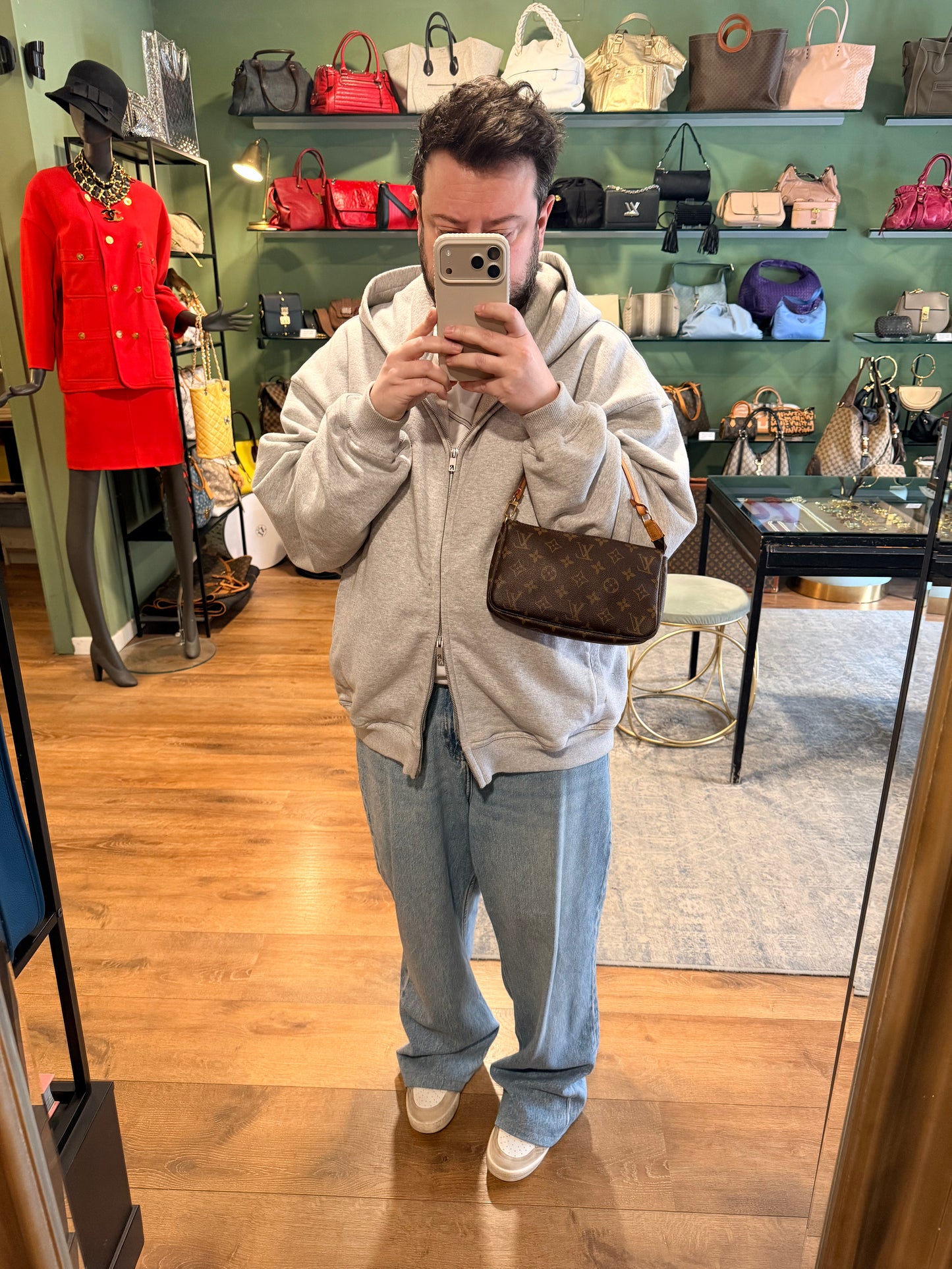 LOUIS VUITTON MONOGRAM POCHETTE ACCESSOIRES