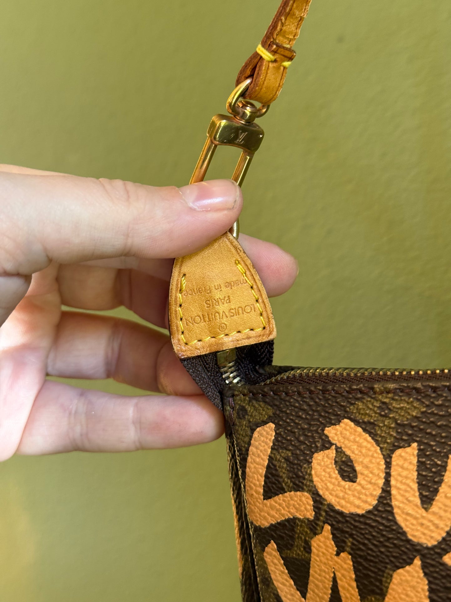 STEPHEN SPROUSE X LOUIS VUITTON GRAFFITI POCHETTE ACCESSOIRES