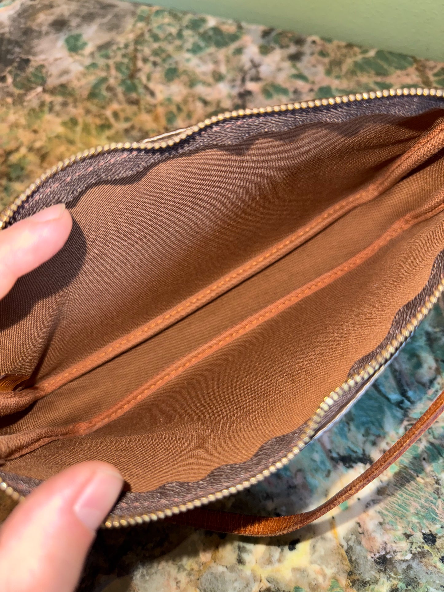 STEPHEN SPROUSE X LOUIS VUITTON GRAFFITI POCHETTE ACCESSOIRES