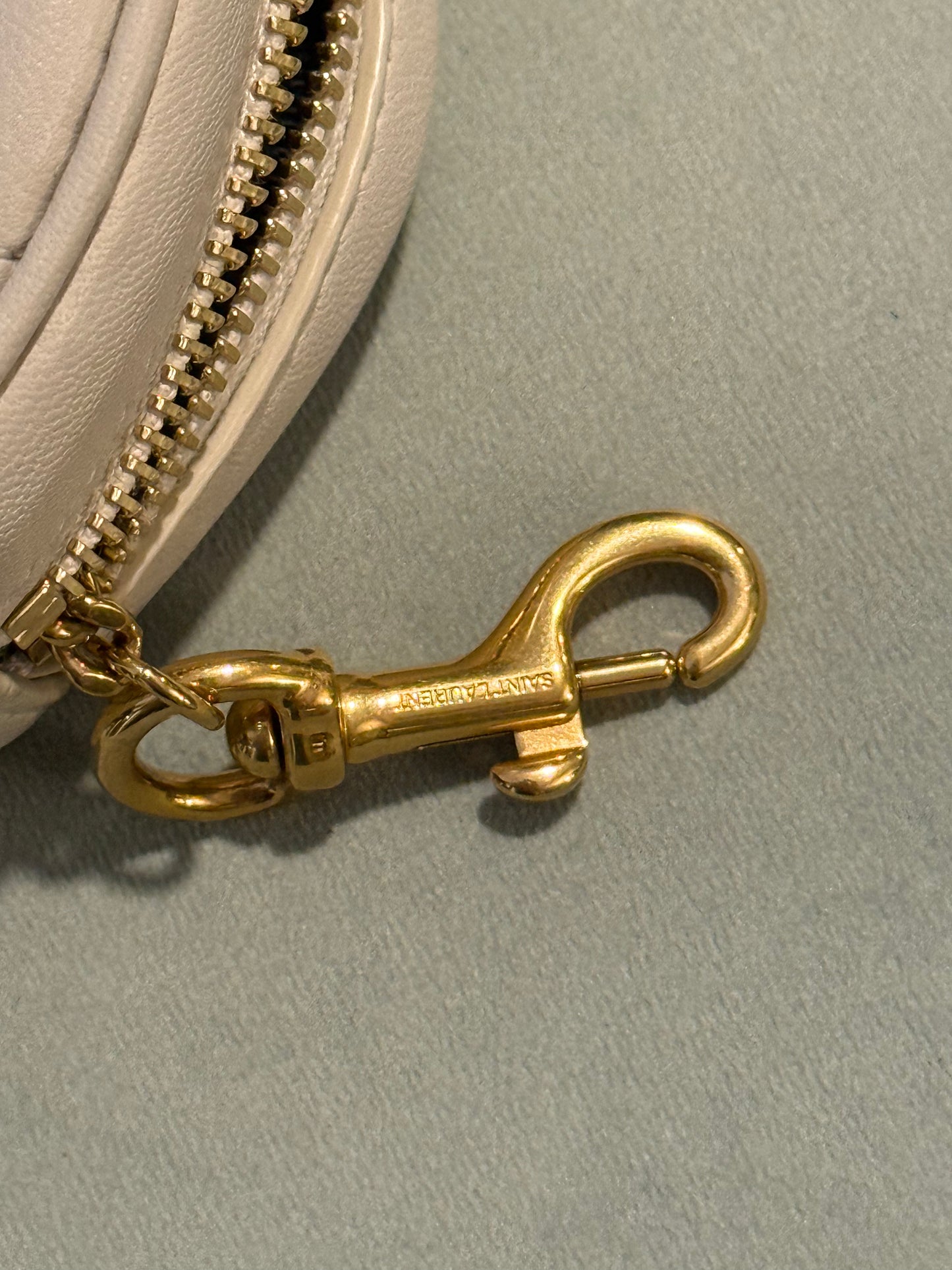 SAINT LAURENT BEIGE MATELASSÉ KEY POUCH