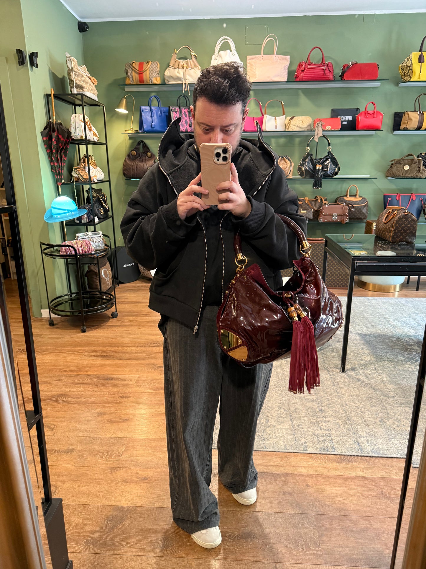 GUCCI BORDEAUX PATENT LARGE INDY SHOULDER BAG