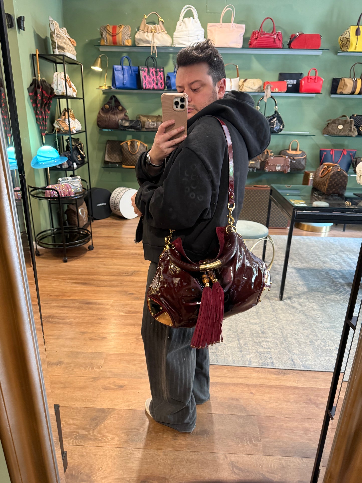 GUCCI BORDEAUX PATENT LARGE INDY SHOULDER BAG