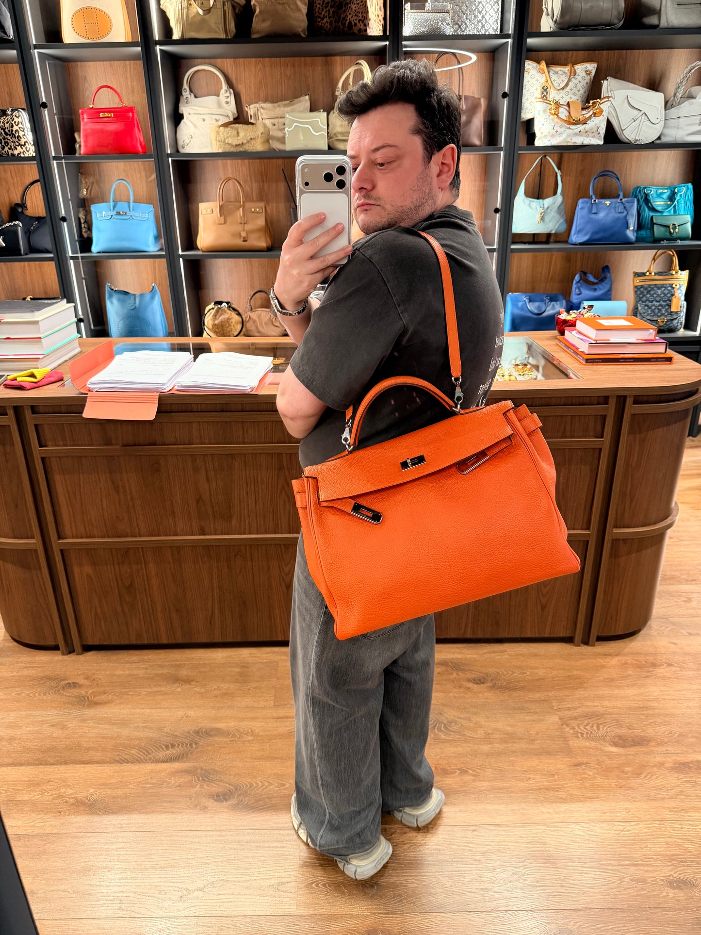 HERMÈS ORANGE TOGO KELLY 40 HANDBAG