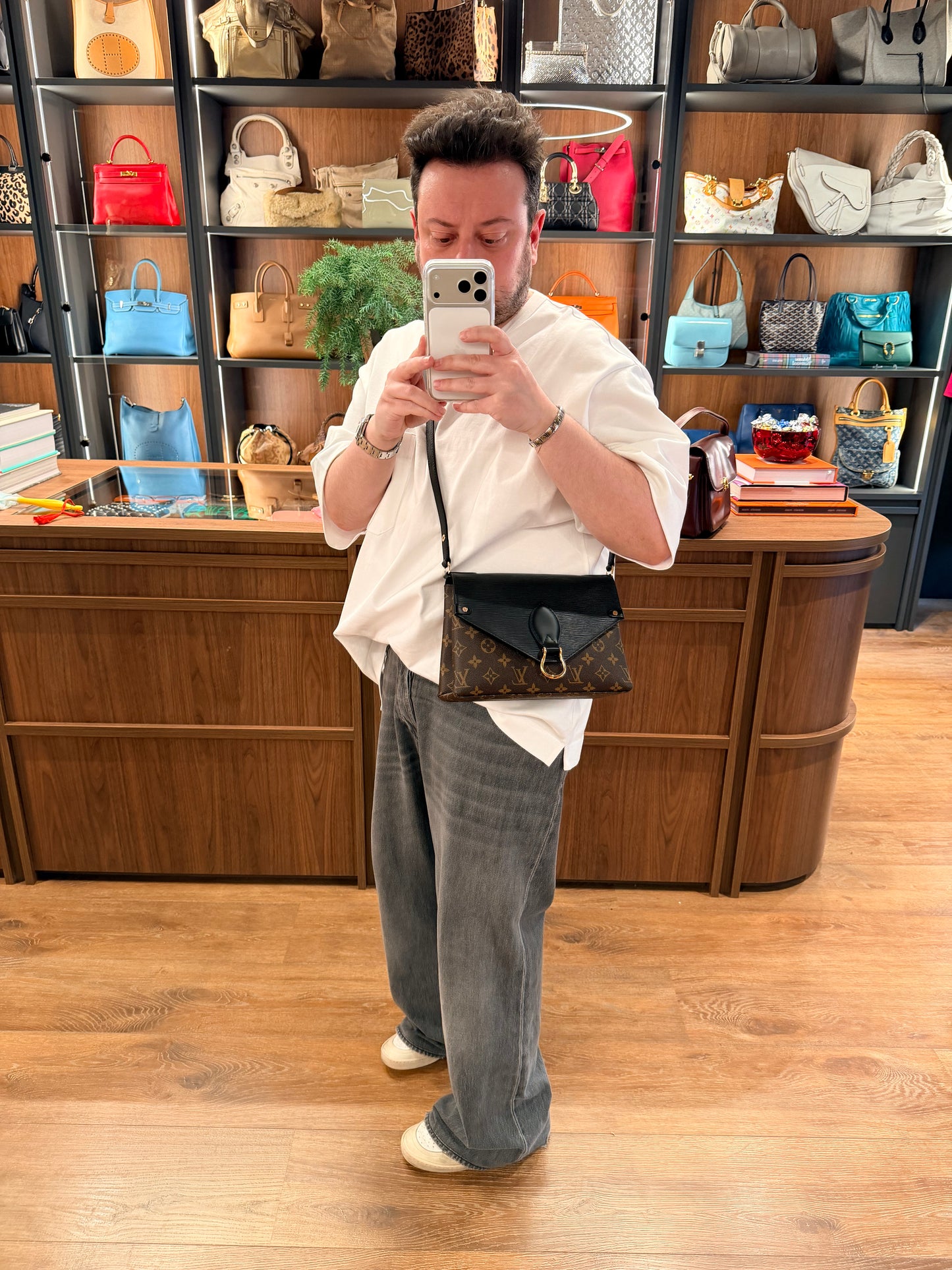 LOUIS VUITTON MONOGRAM SAINT MICHEL SHOULDER BAG