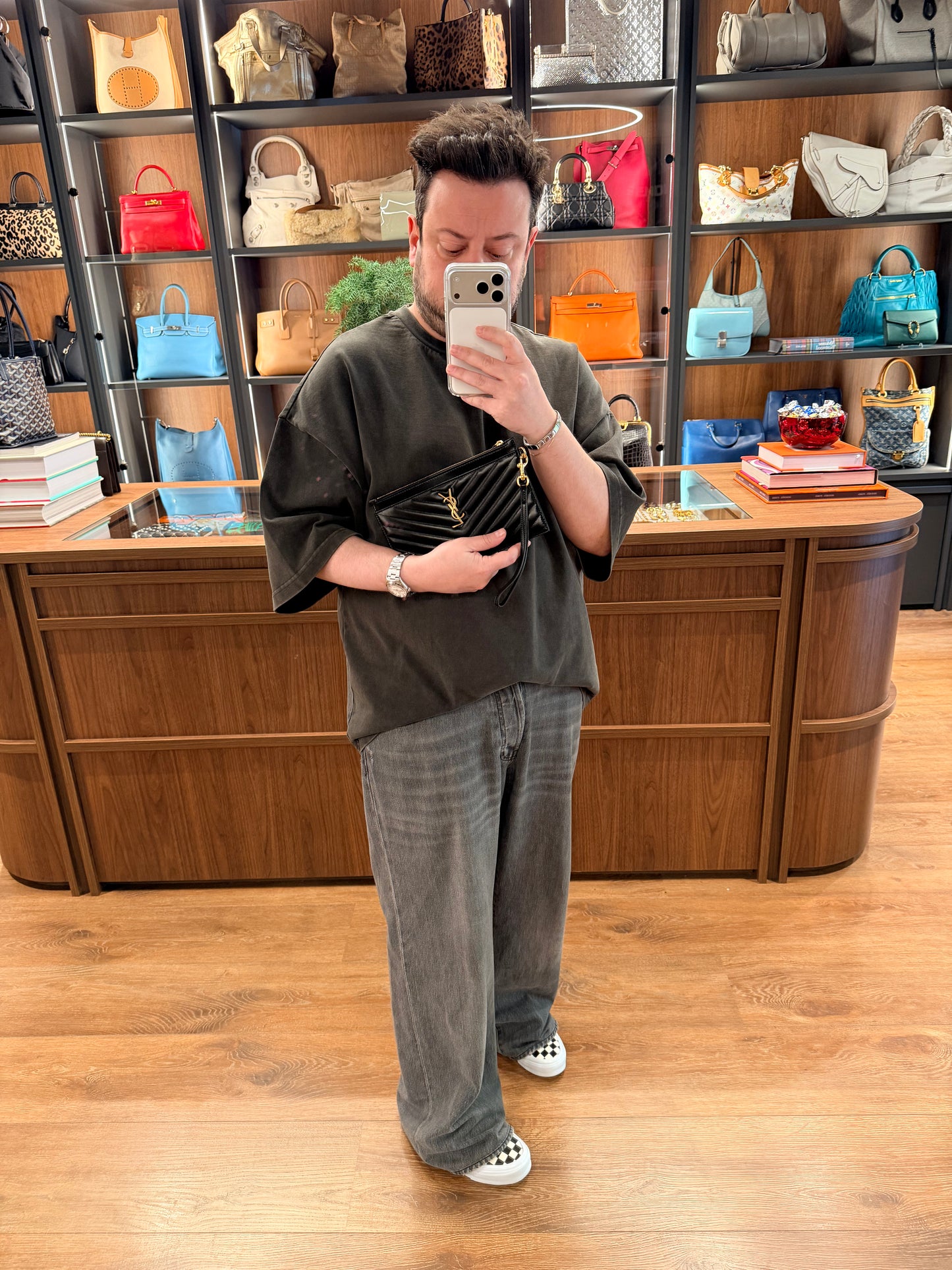 SAINT LAURENT BLACK CASSANDRE LARGE POUCH