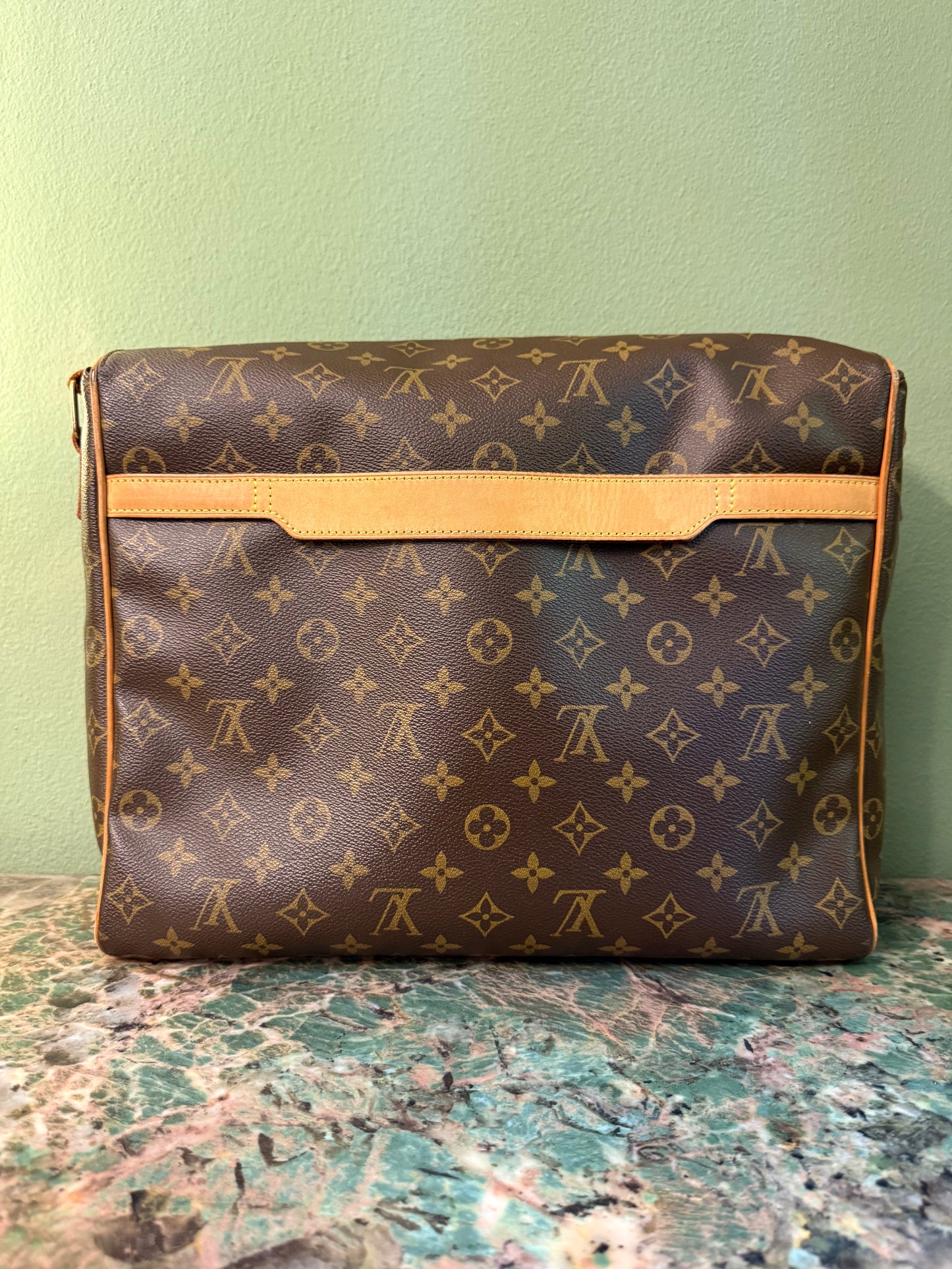 LOUIS VUITTON MONOGRAM ABESSES MESANGER BAG