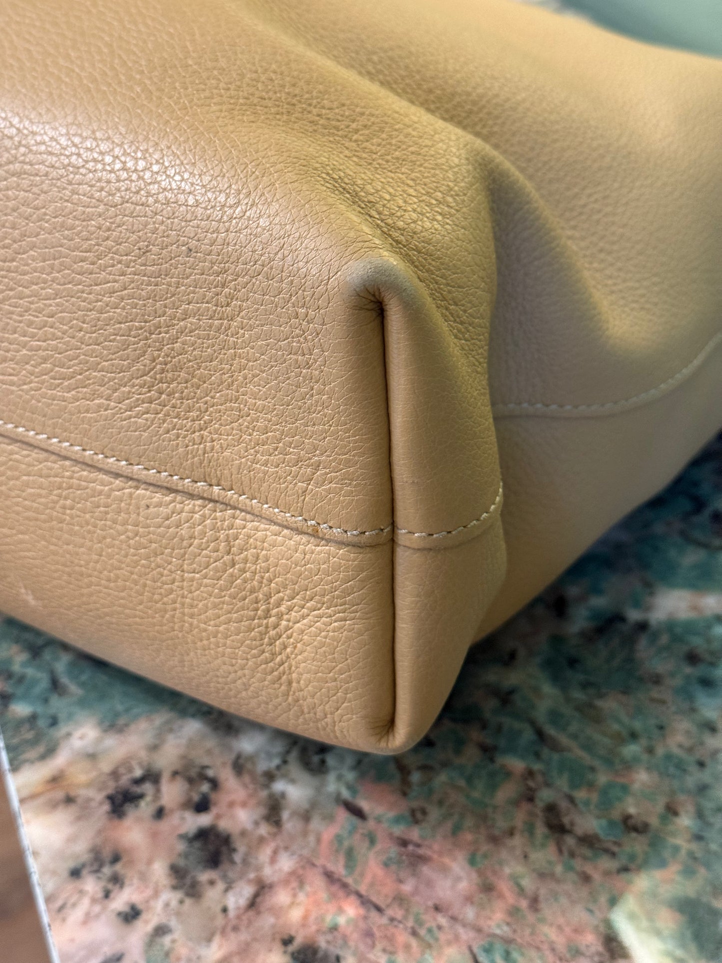 PRADA BEIGE LEATHER SHOPPING TOTE