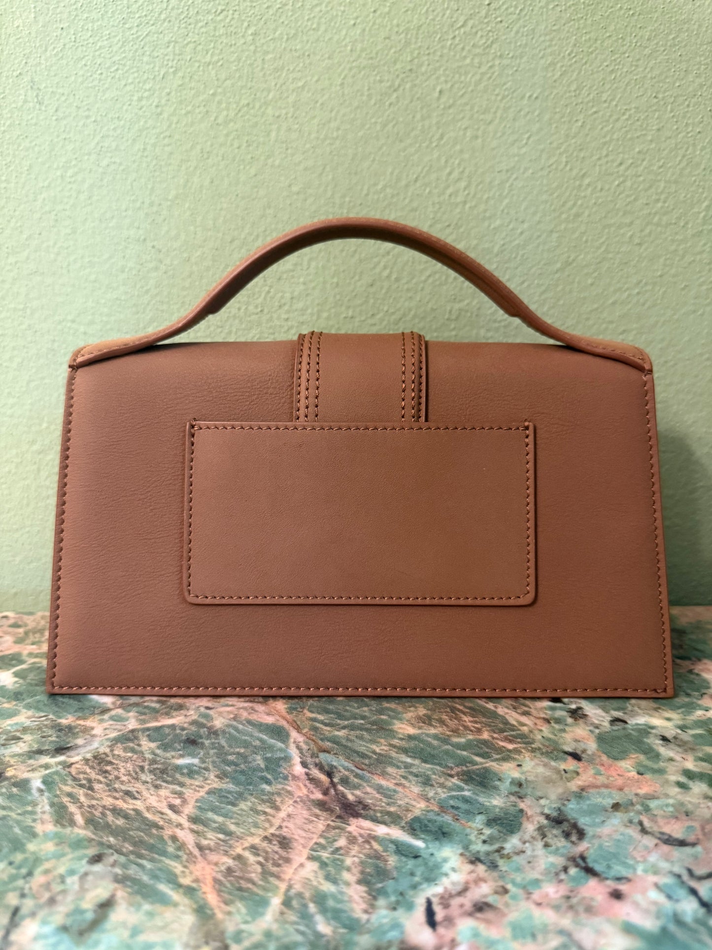 JAQUEMUS LIGHT BROWN LE GRAND BAMBINO HANDBAG