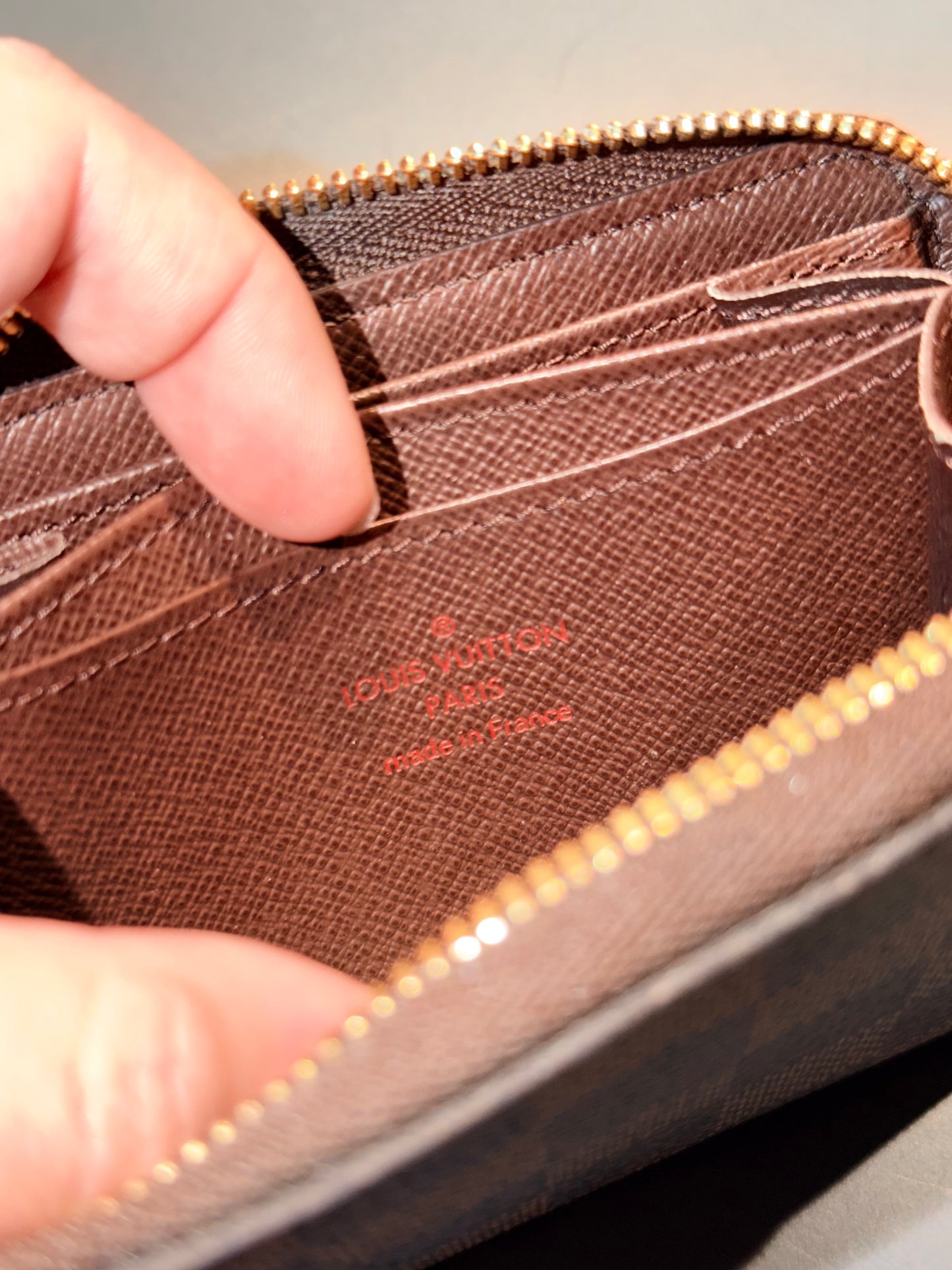 LOUIS VUITTON DAMIER EBENE ZIPPY COIN