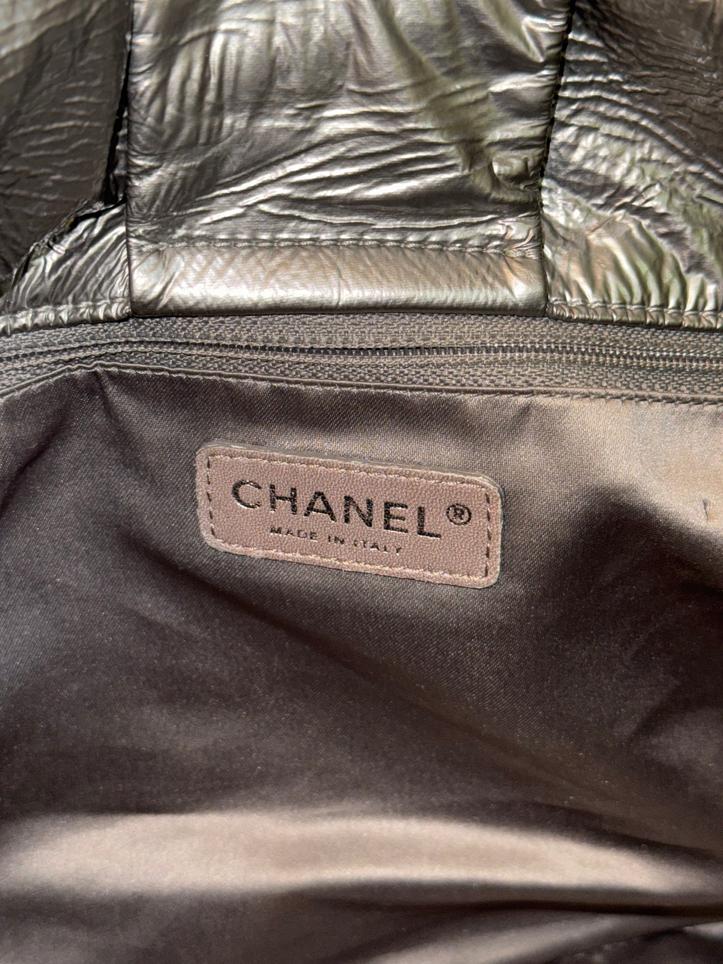CHANEL SILVER EMOBOSSED LOGO SHOULDER BAG