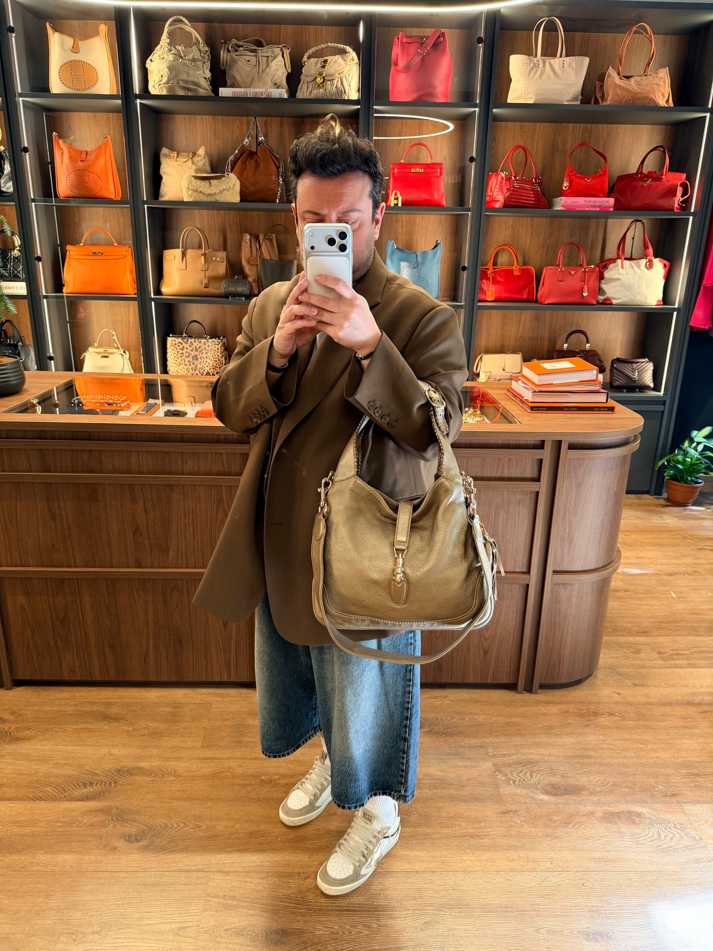 GUCCI MEDIUM PLATINUM NEW JACKIE SHOULDER BAG
