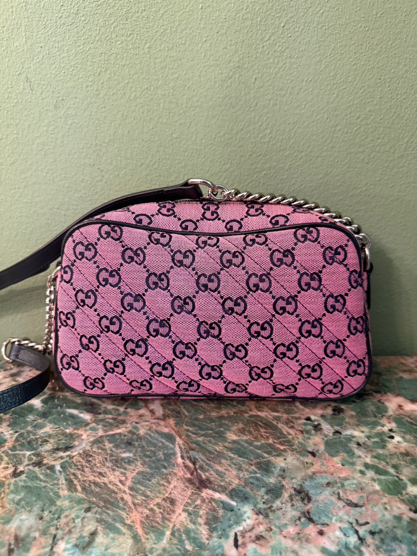 GUCCI PINK MONOGRAM MARMONT CAMERA BAG
