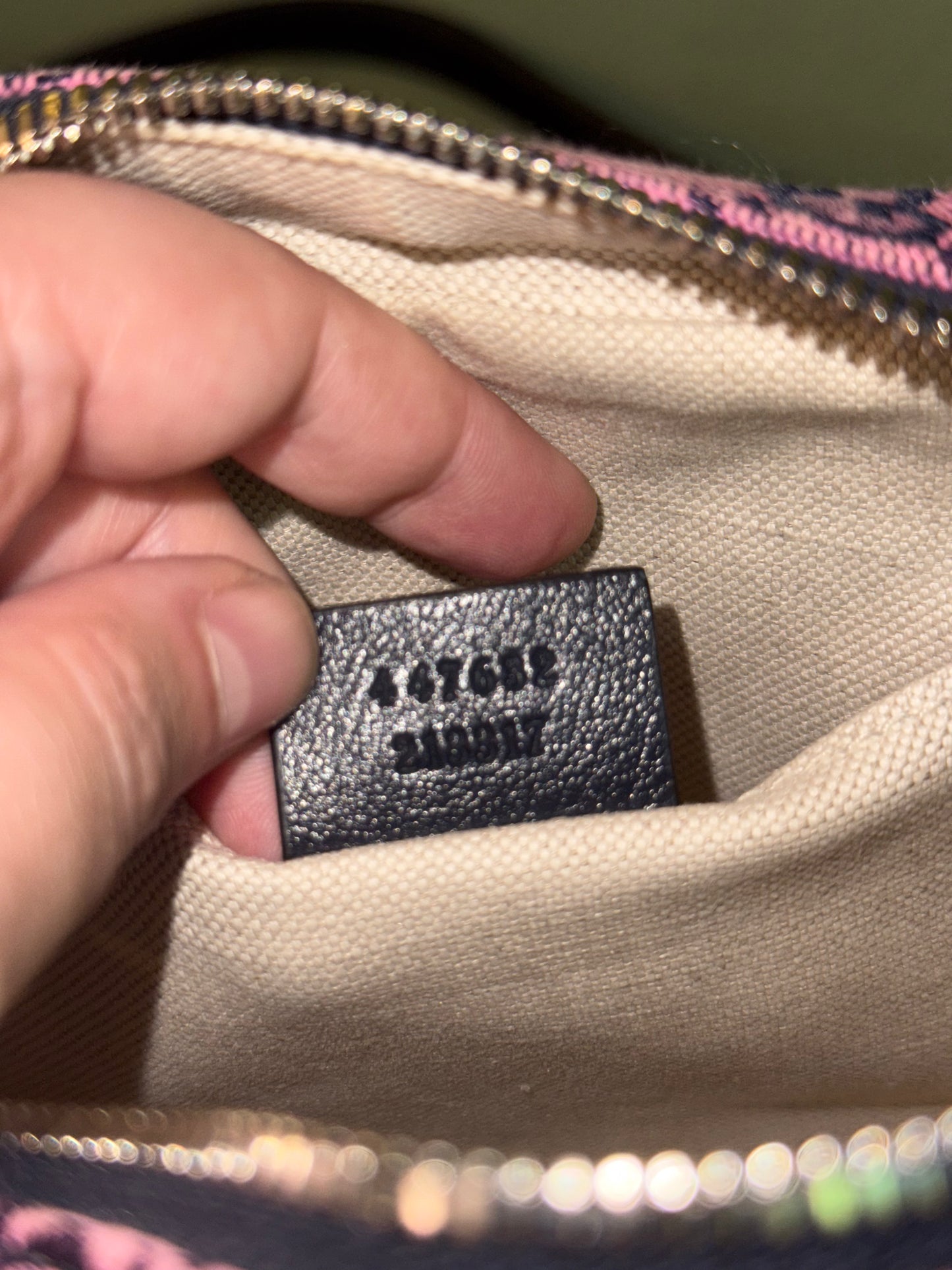 GUCCI PINK MONOGRAM MARMONT CAMERA BAG