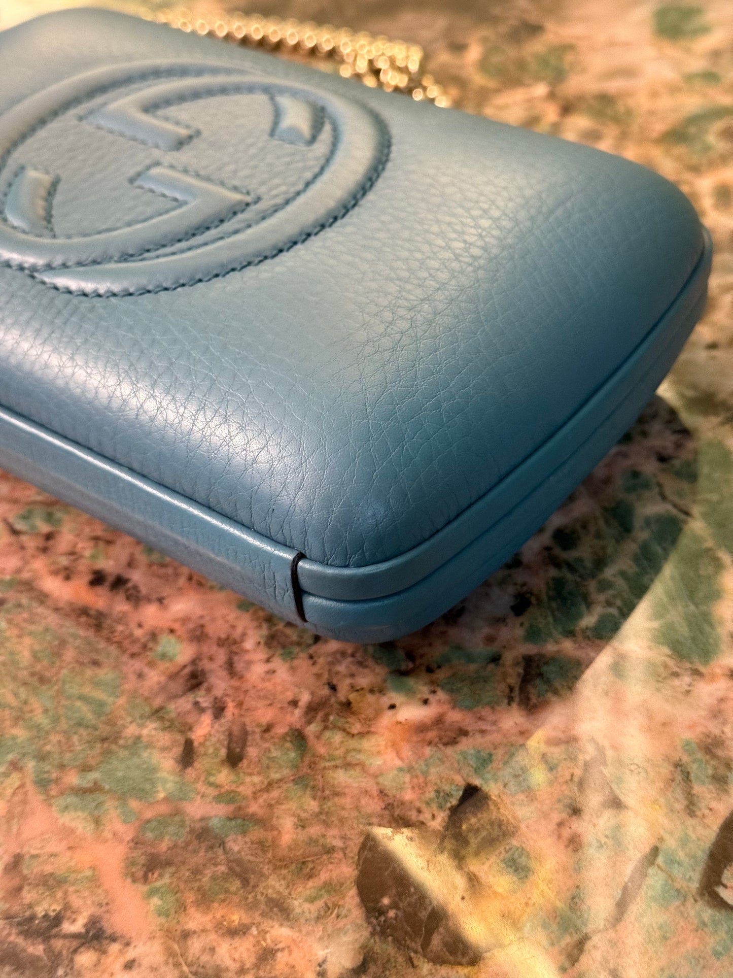 GUCCI BLUE SOHO CHAIN CLUTCH