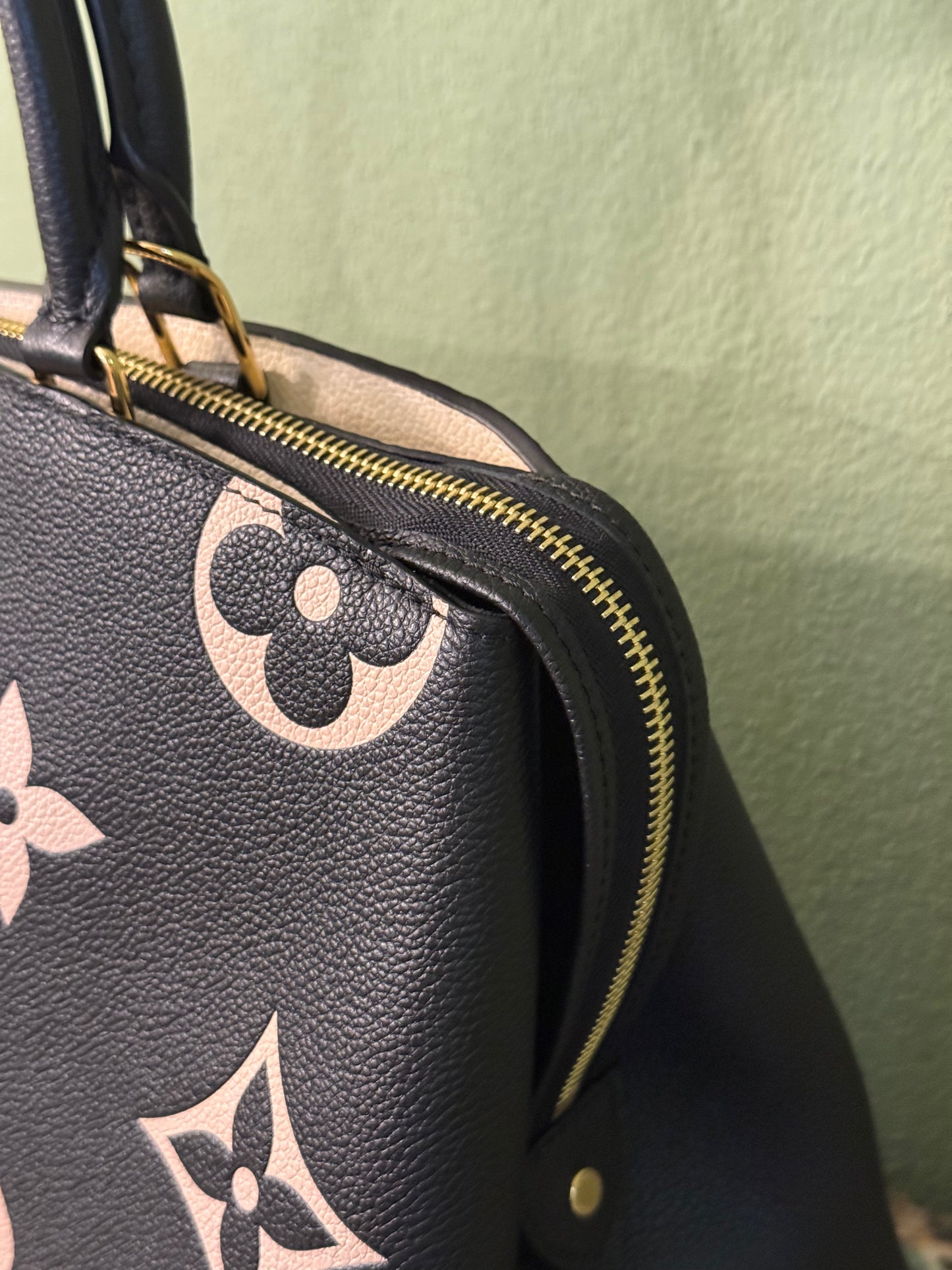 LOUIS VUITTON BLACK EMPREINTE GRAND PALAIS HANDBAG
