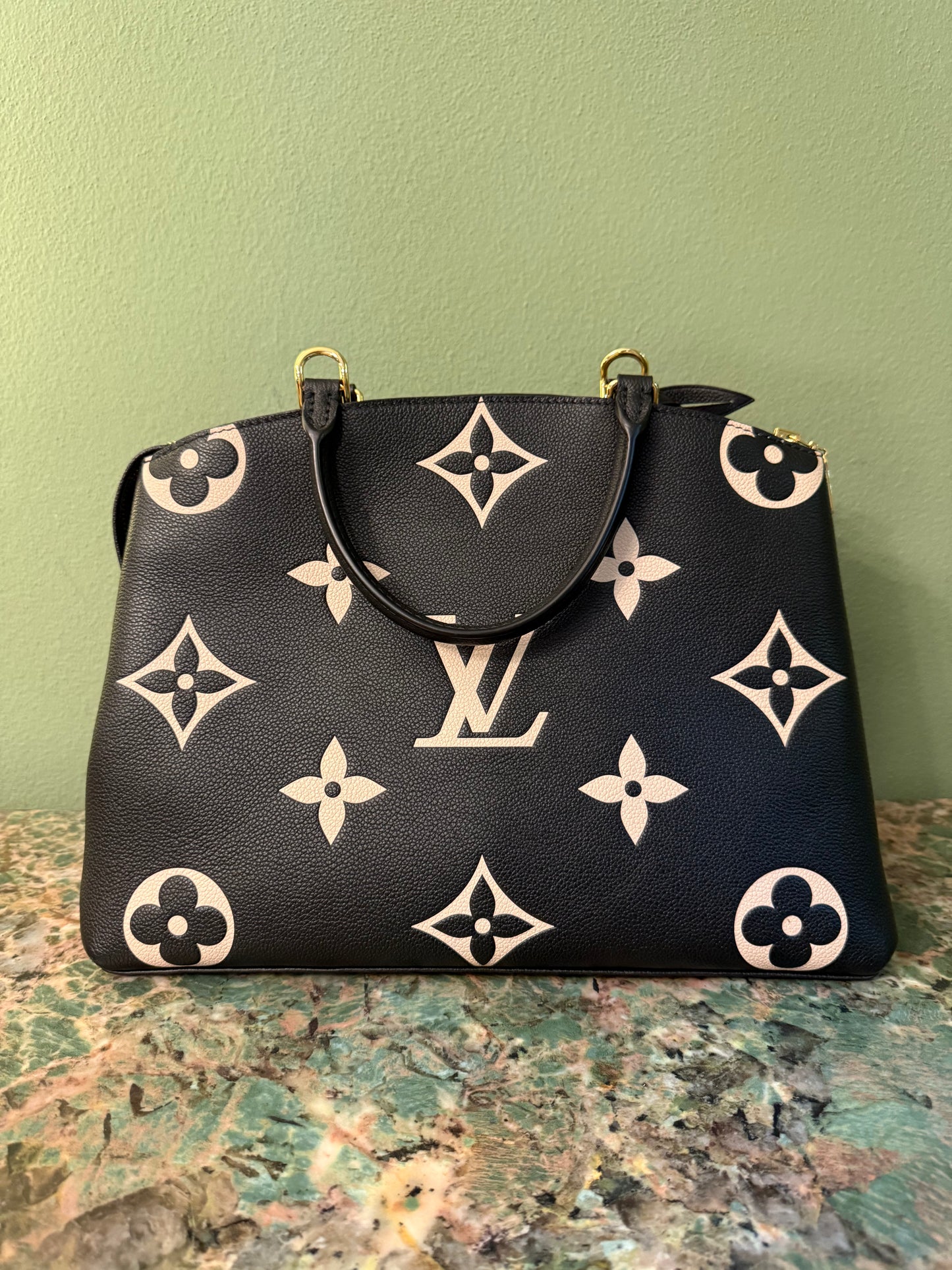 LOUIS VUITTON BLACK EMPREINTE GRAND PALAIS HANDBAG