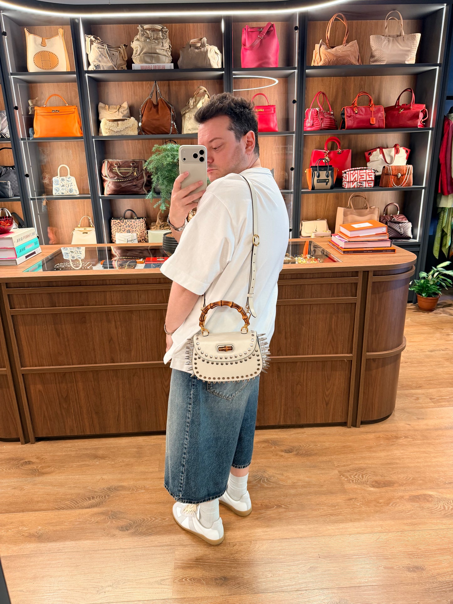 GUCCI WHITE MEDIUM STUDDED BAMBOO 1947 TOP HANDLE HANDBAG