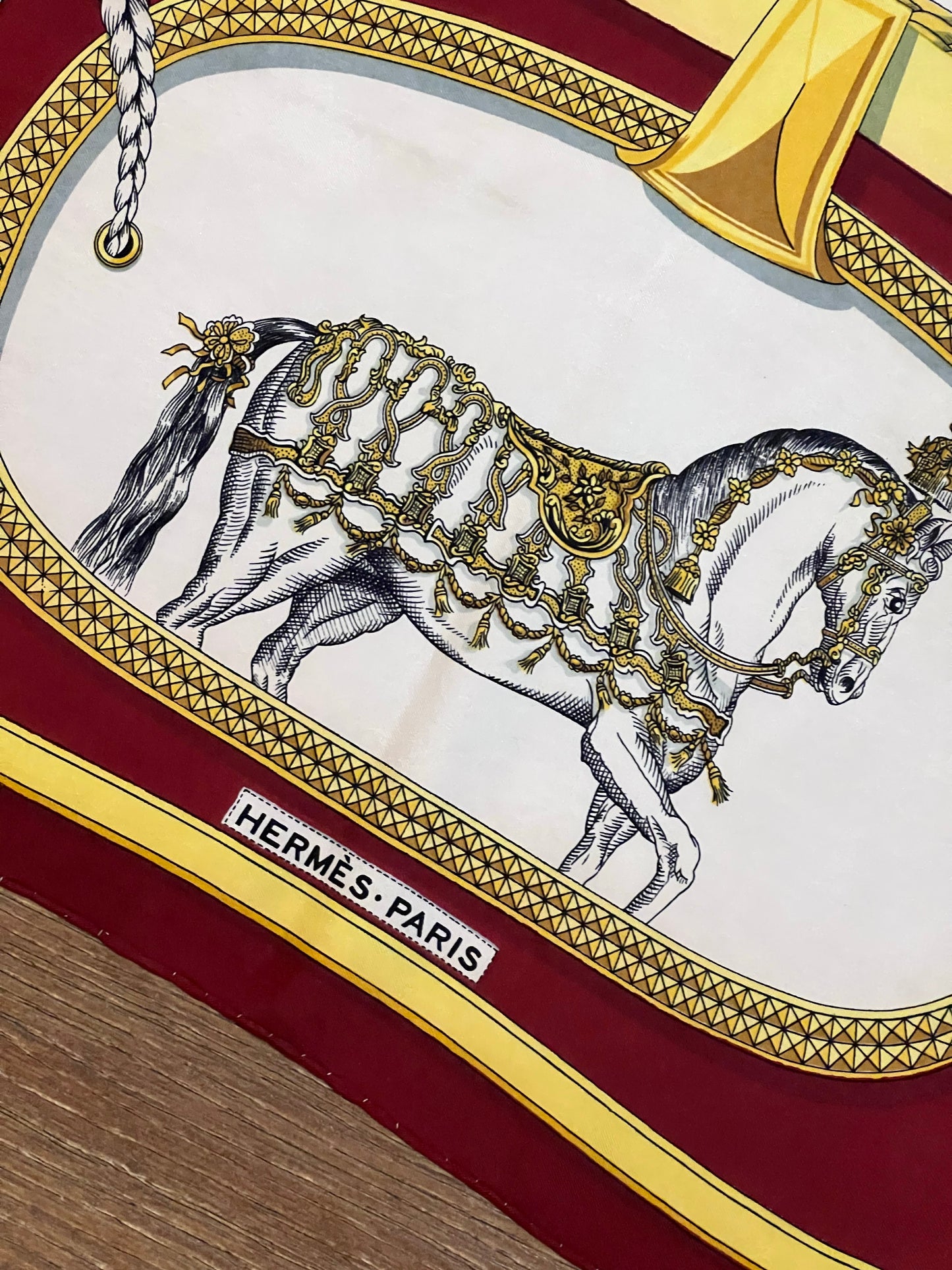 HERMES GRAND APPARAT SILK SCARF