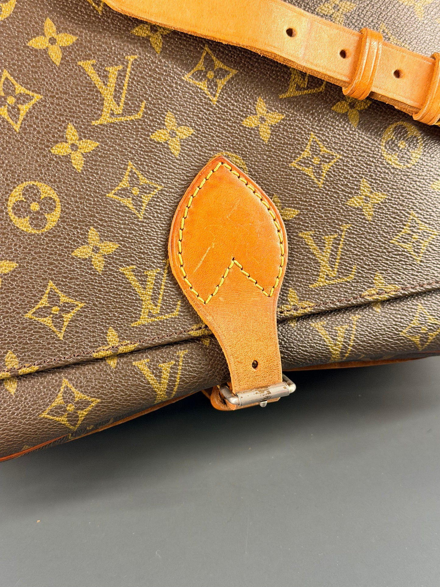 LOUIS VUITTON MONOGRAM CARTOUCHIERE GM CROSSBODY BAG