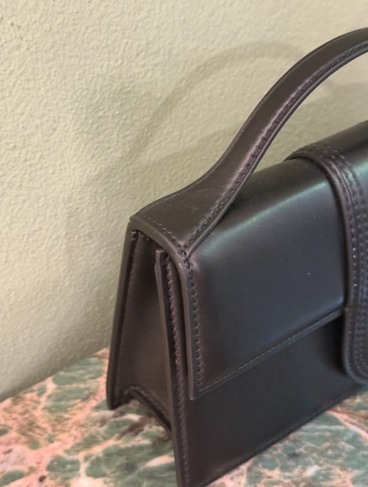 JAQUEMUS BLACK LE GRAND BAMBINO CROSSBODY BAG