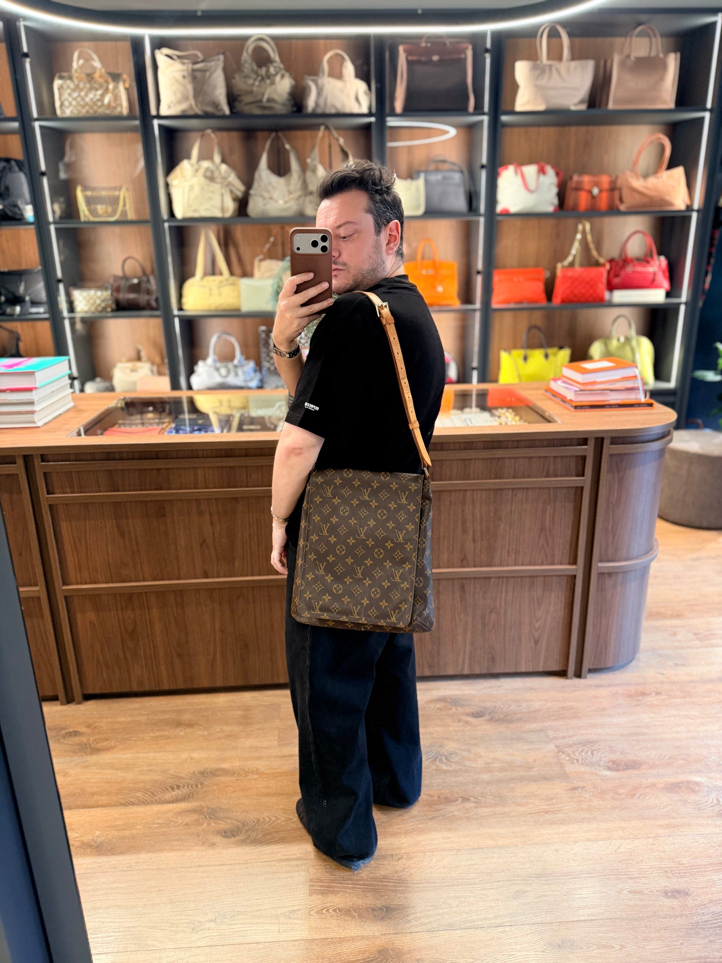 LOUIS VUITTON MONOGRAM MUSETTE CROSSBODY BAG