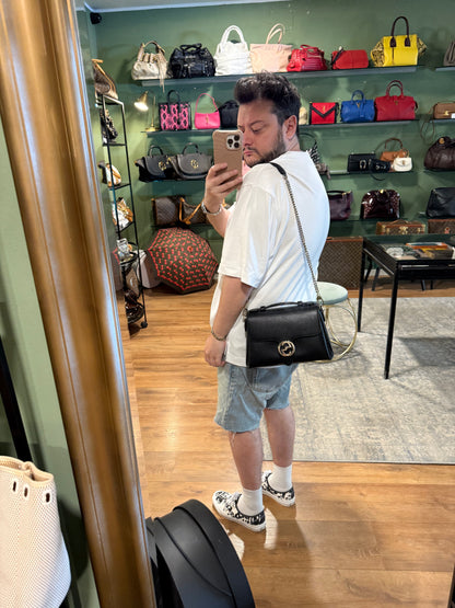 GUCCI BLACK INTERLOCKING CHAIN SHOULDER BAG
