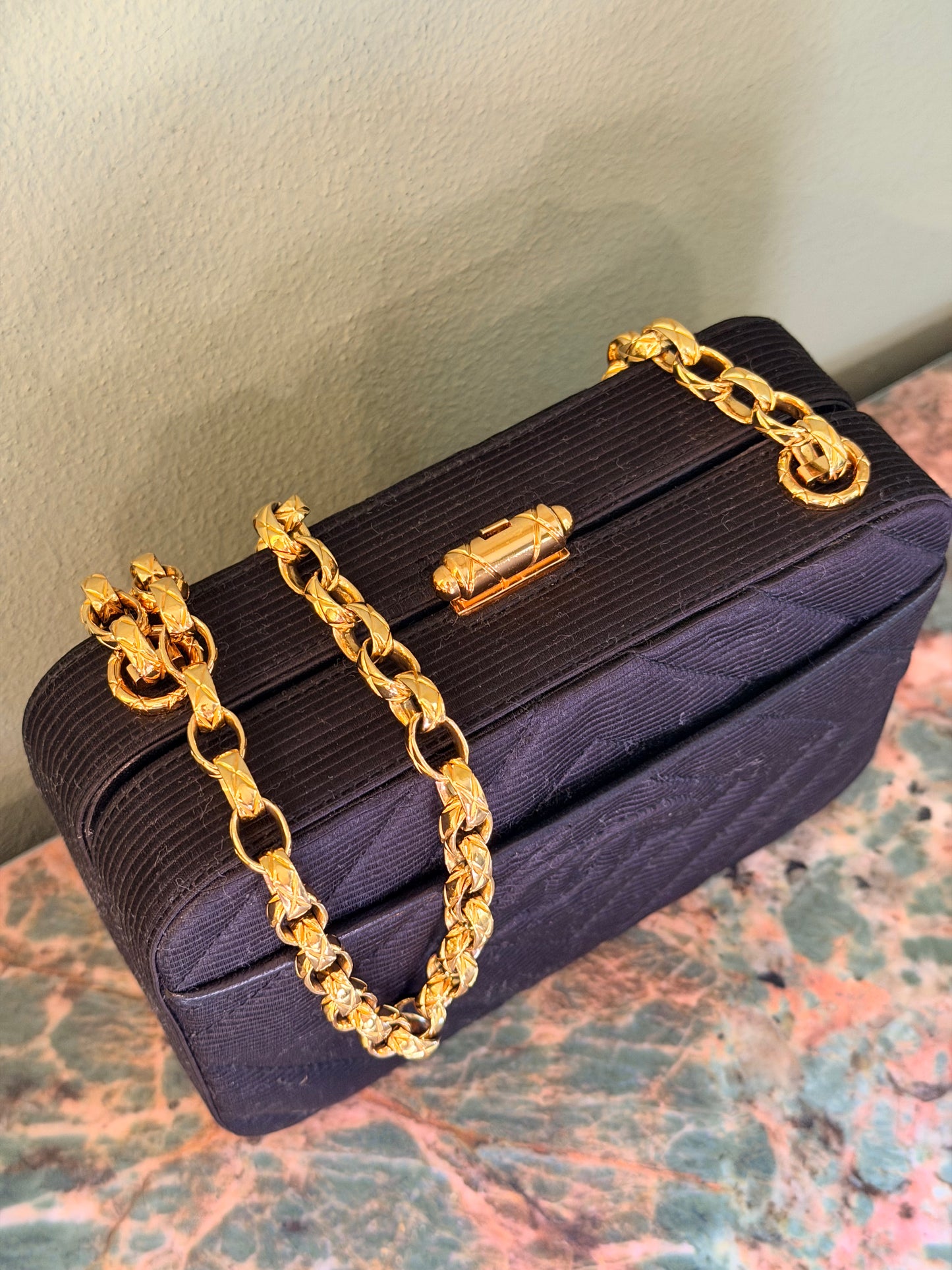 CHANEL BLACK VINTAGE CROSSBODY CLUTCH