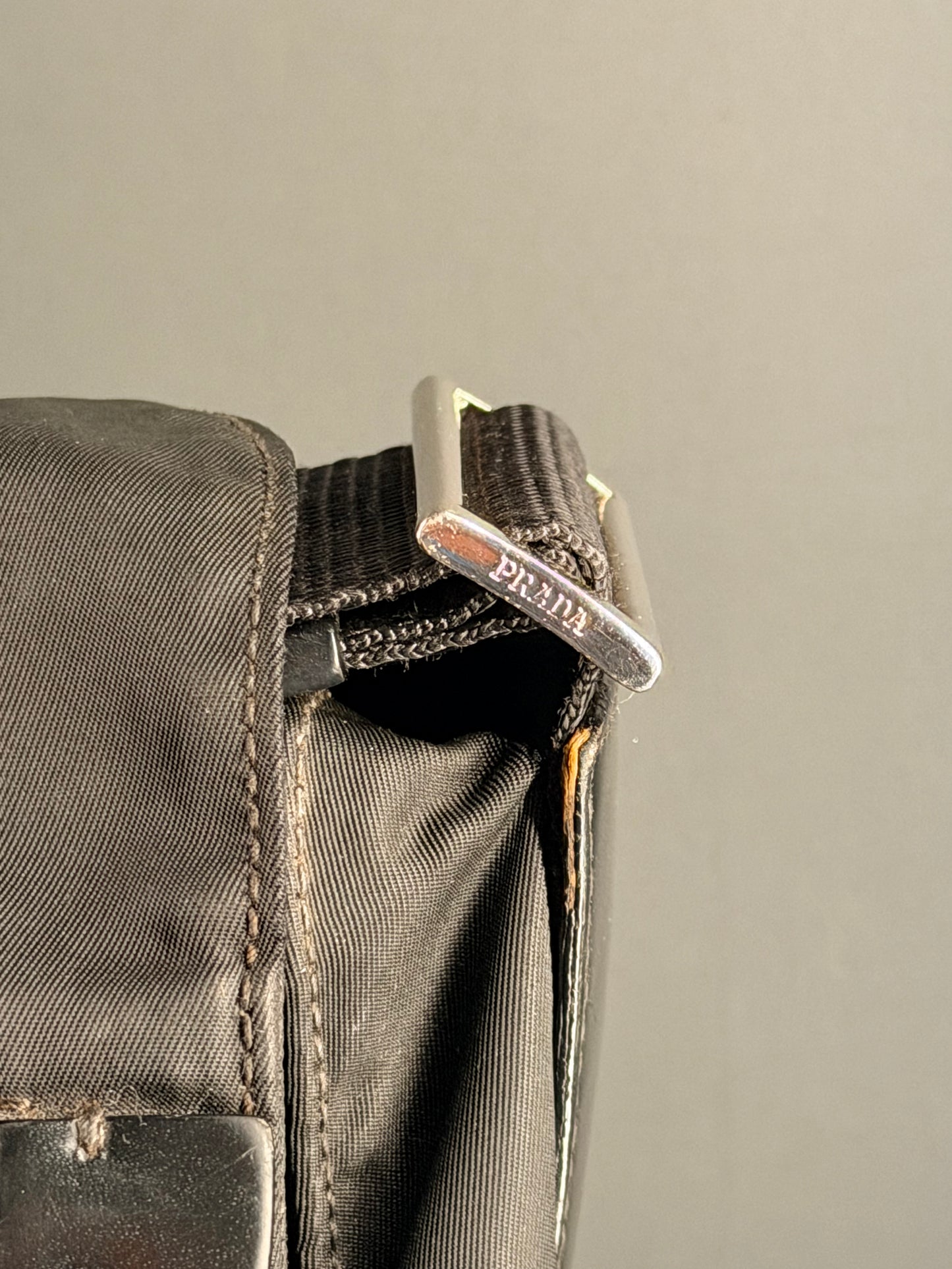 PRADA BLACK NYLON LARGE MESSANGER CROSSBODY BAG