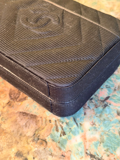 CHANEL BLACK VINTAGE CROSSBODY CLUTCH