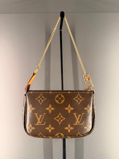 LOUIS VUITTON MONOGRAM MINI POCHETTE ACCESSOIRES