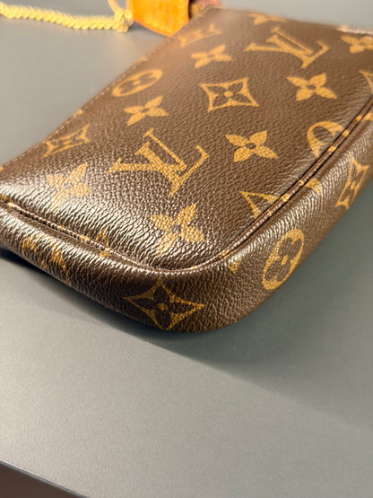 LOUIS VUITTON MONOGRAM MINI POCHETTE ACCESSOIRES